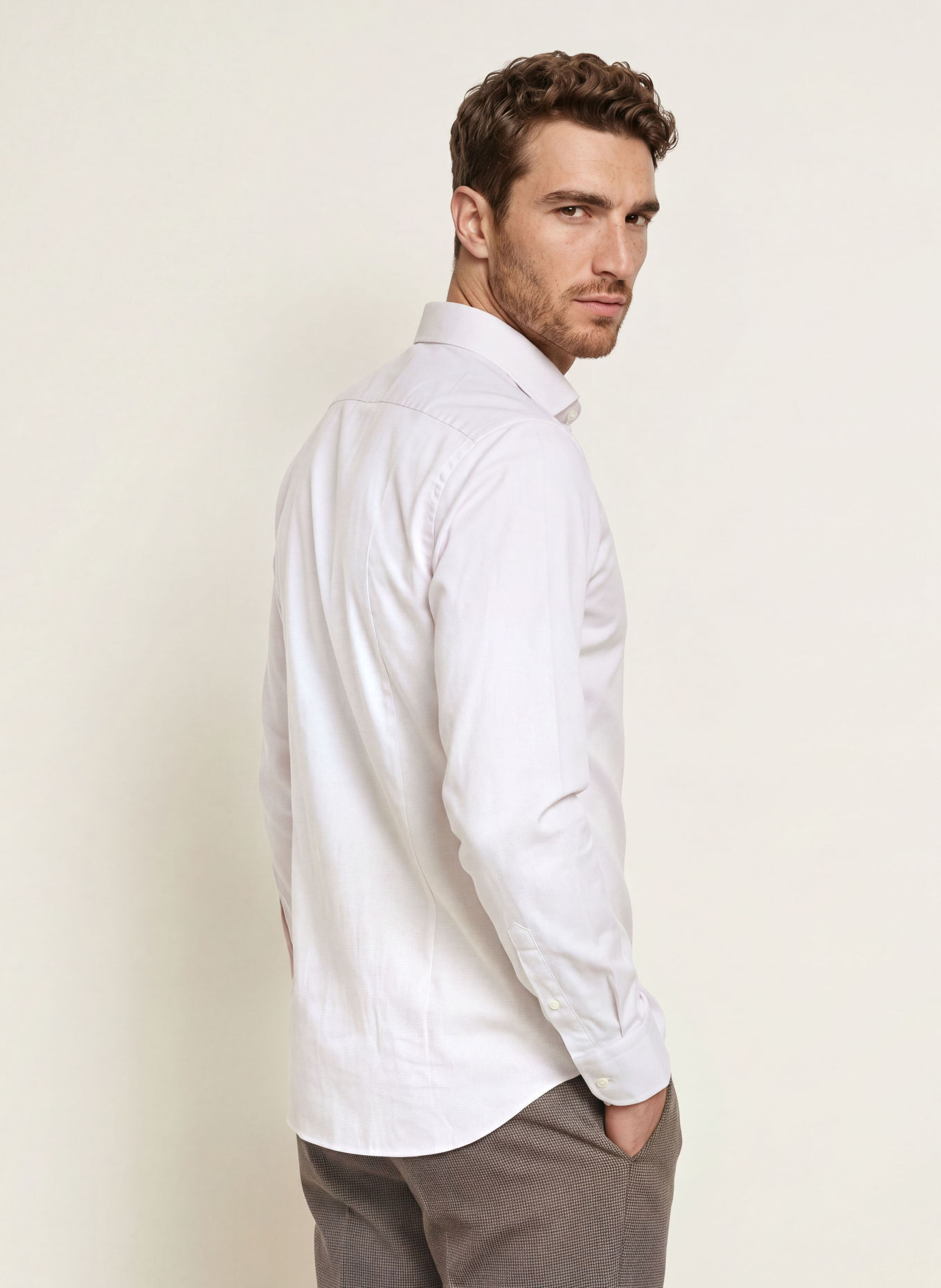 BOSS Košile HANK Slim Fit: KRÉMOVÁ / BÉŽOVÁ