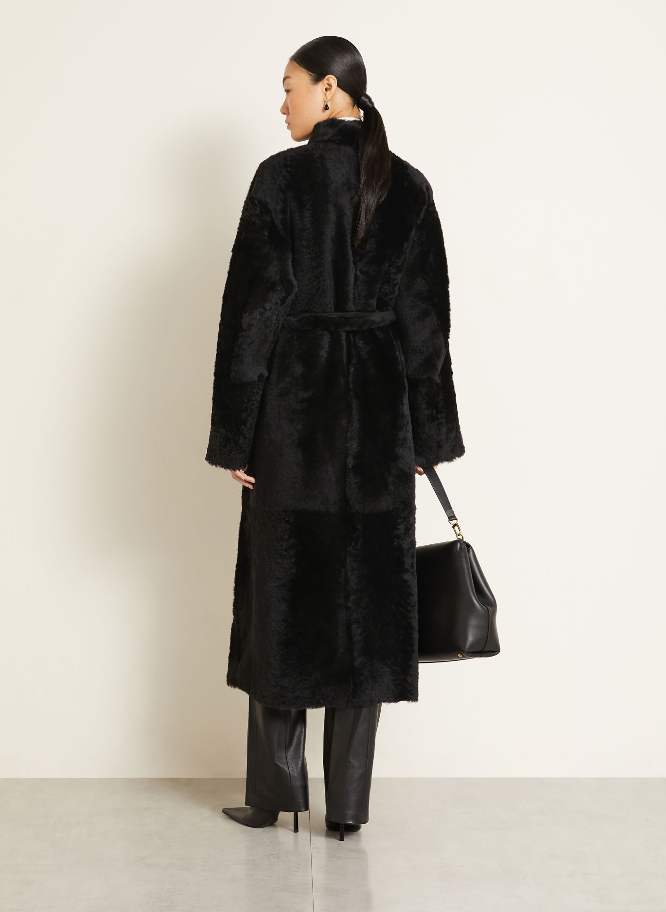 NOUR HAMMOUR Mantel GRACE: SCHWARZ