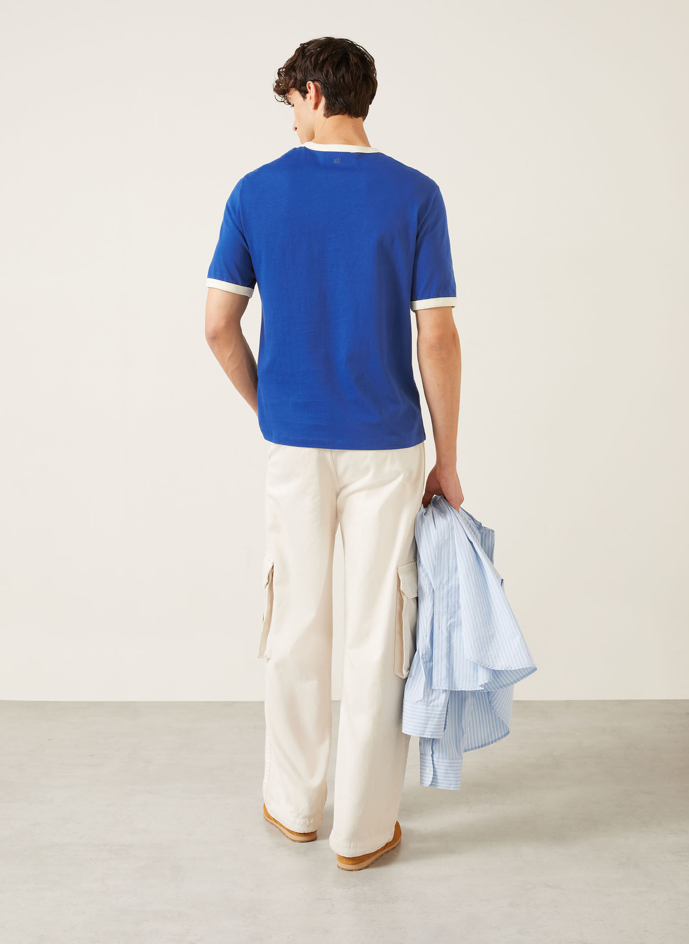AMI PARIS T-shirt: NIEBIESKI / KREMOWY