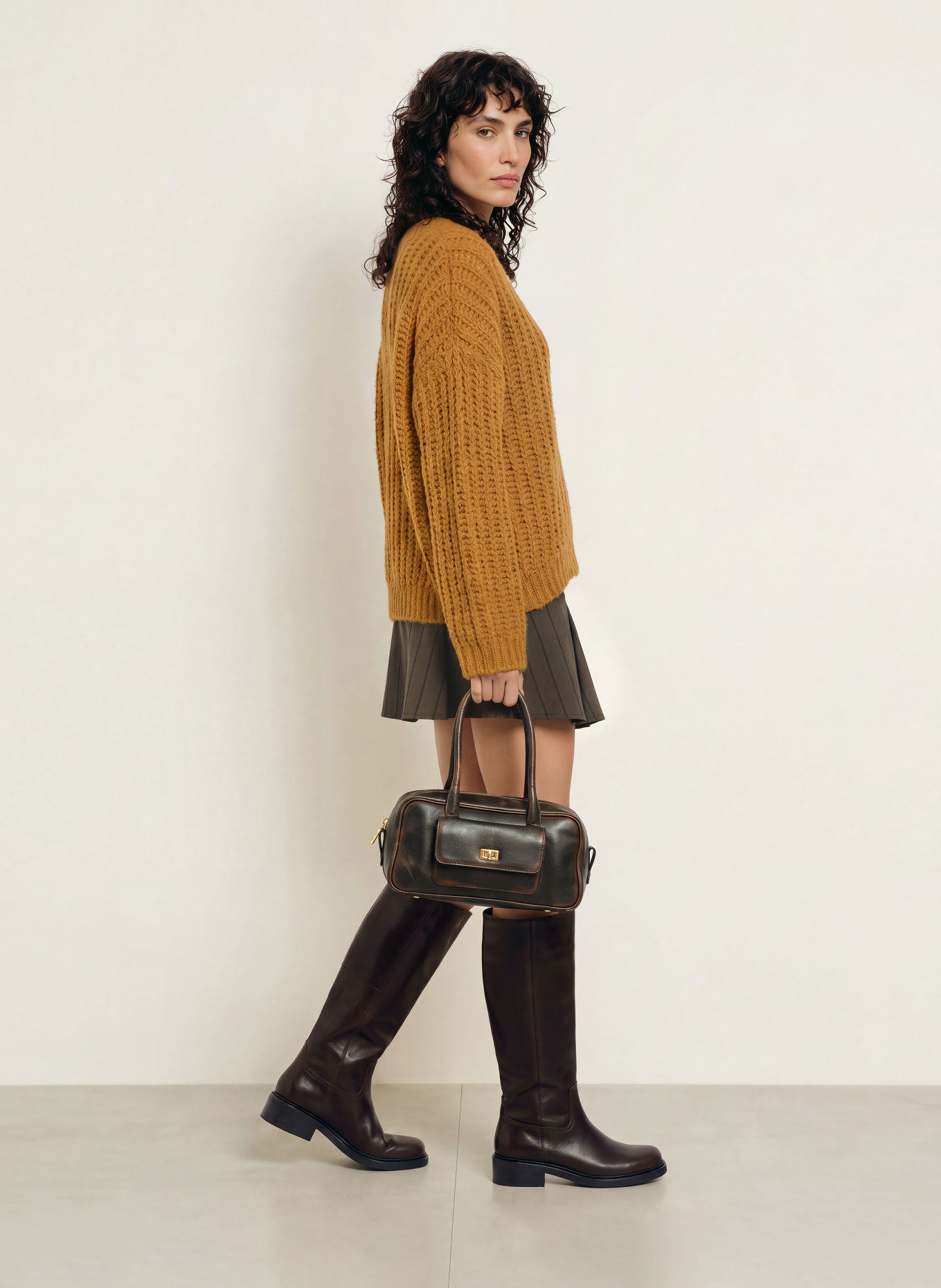 MRS & HUGS Pullover: KAMEL