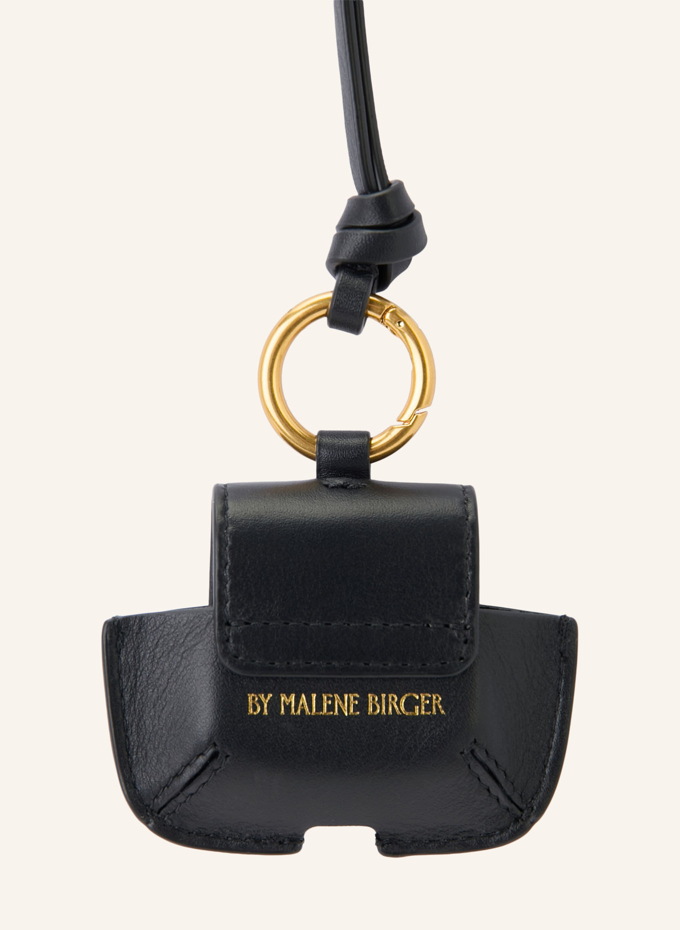 BY MALENE BIRGER Étui pour AirPods VERA: NOIR / OR