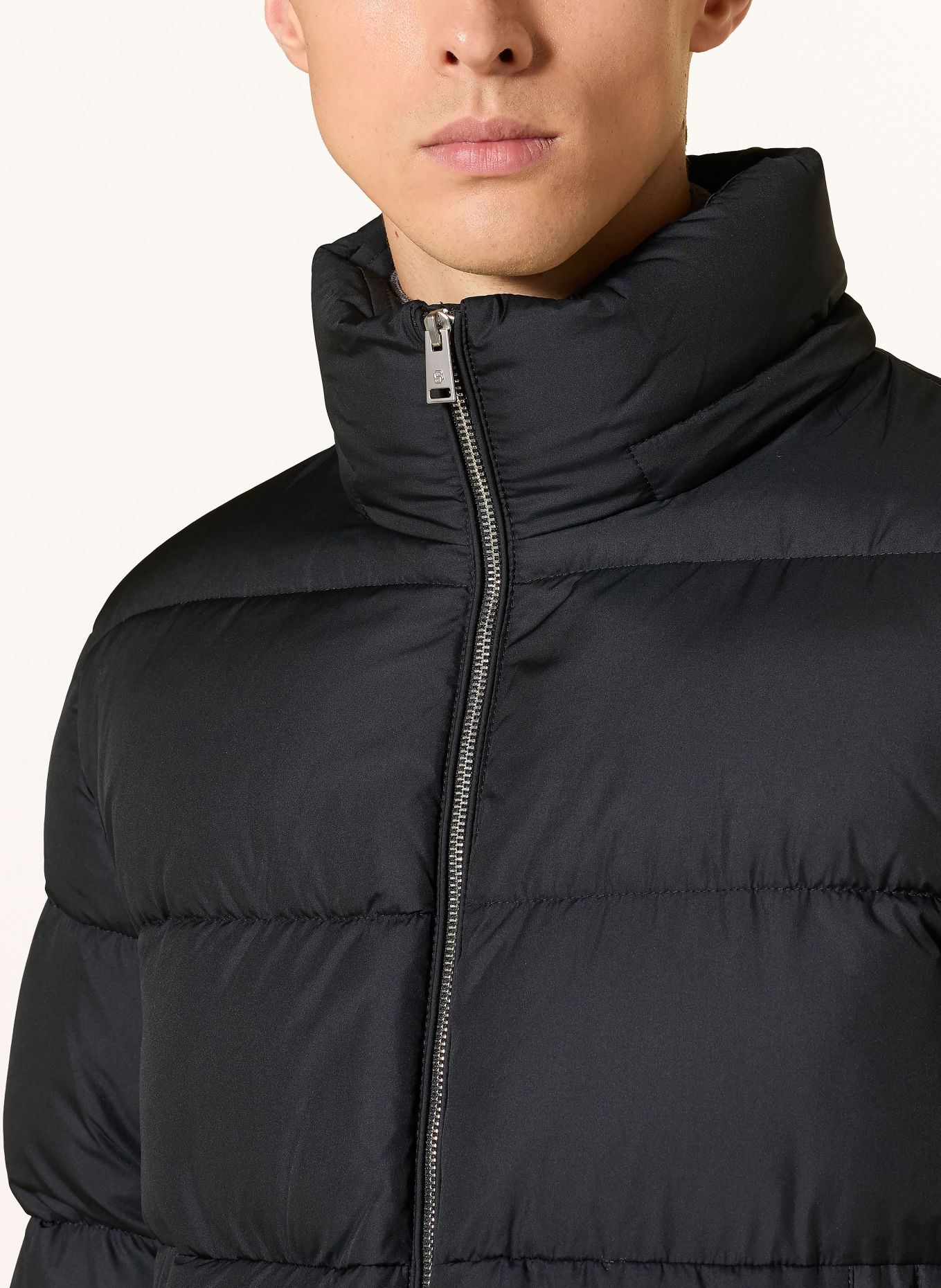 BOSS Steppjacke COLTER mit abnehmbarer Kapuze: SCHWARZ