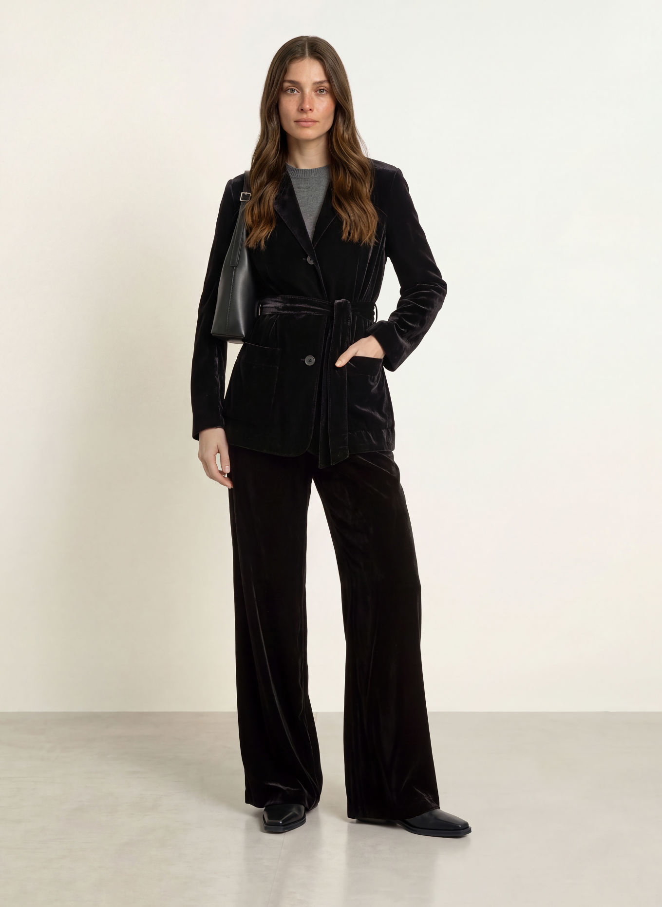 WEEKEND Max Mara RECENTE Velvet Blazer: BLACK