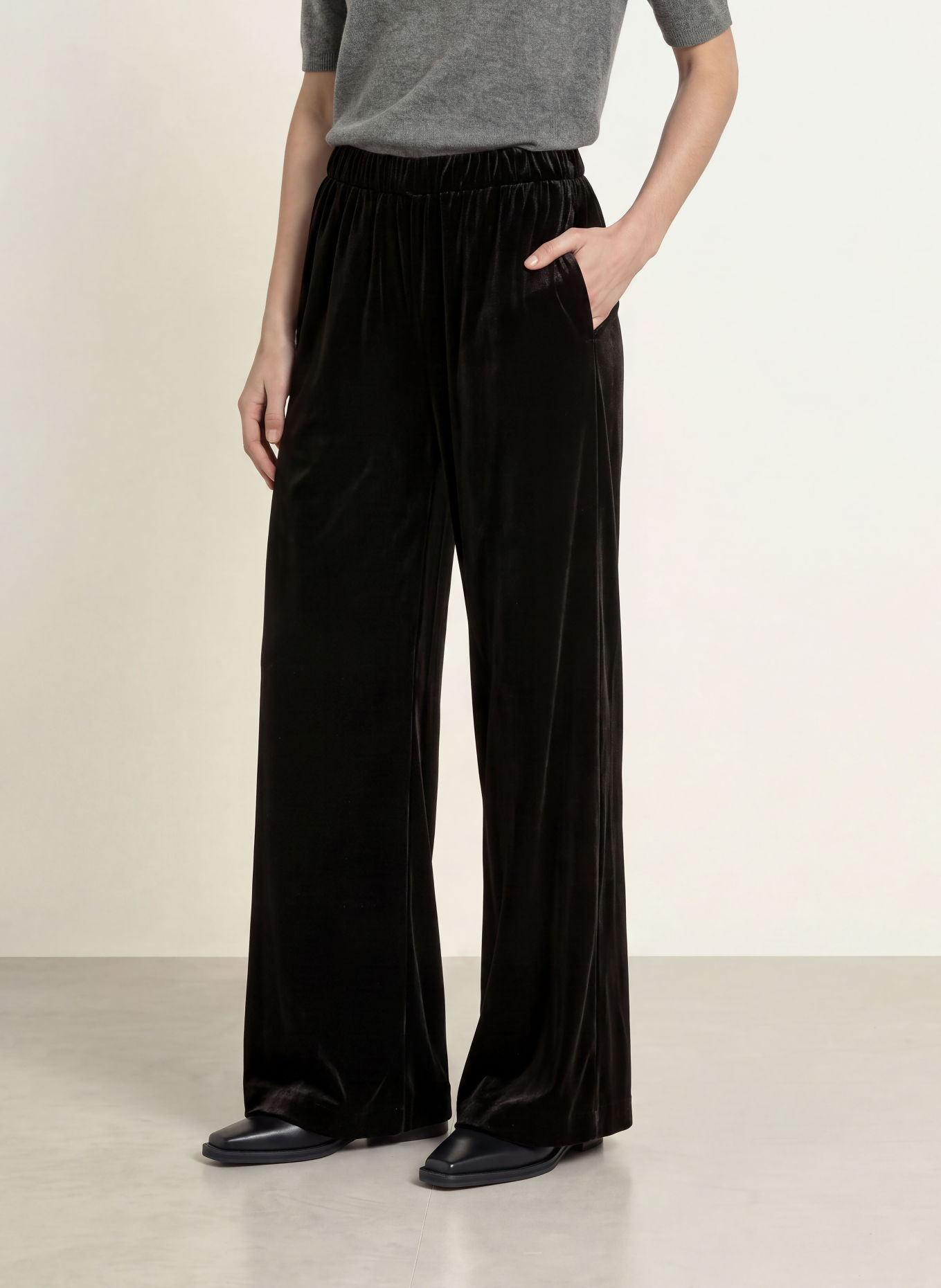 WEEKEND Max Mara Marlenehose EDRO aus Samt: SCHWARZ