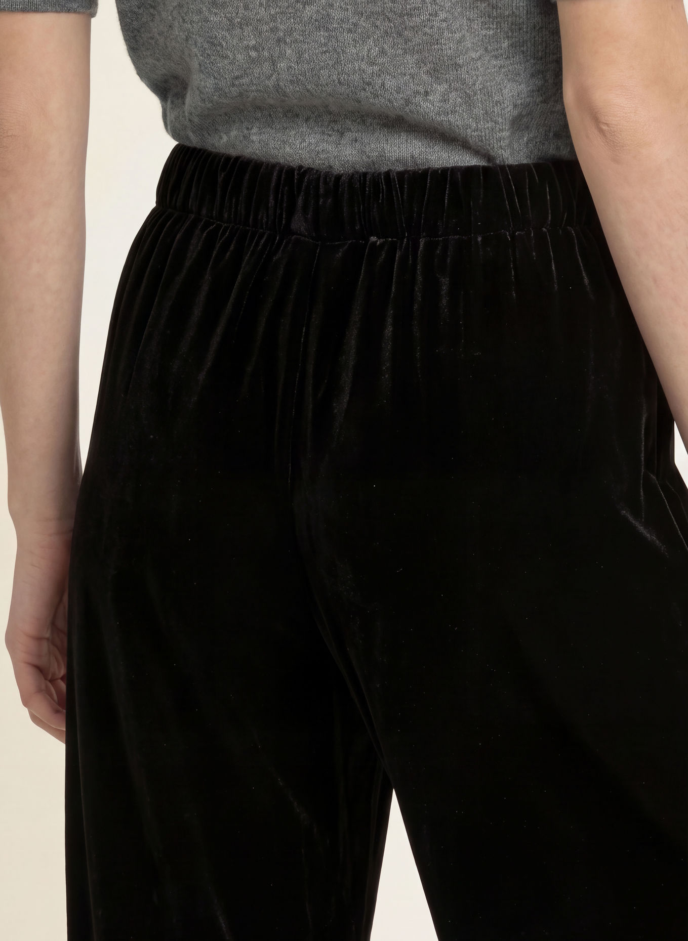 WEEKEND Max Mara Marlenehose EDRO aus Samt: SCHWARZ