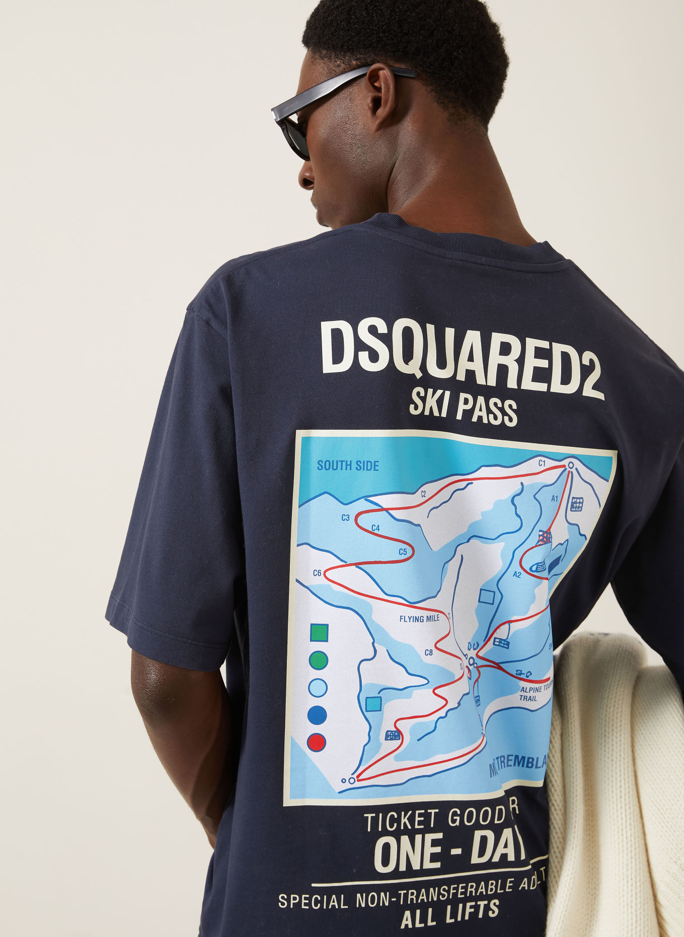 DSQUARED2 Tričko: TMAVĚ MODRÁ / KRÉMOVÁ / TMAVĚ MODRÁ