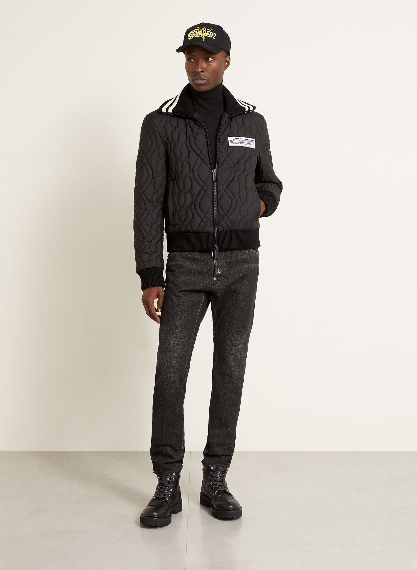 DSQUARED2 Prošívaná bunda: ČERNÁ / ČERNOŠEDÁ / BÍLÁ