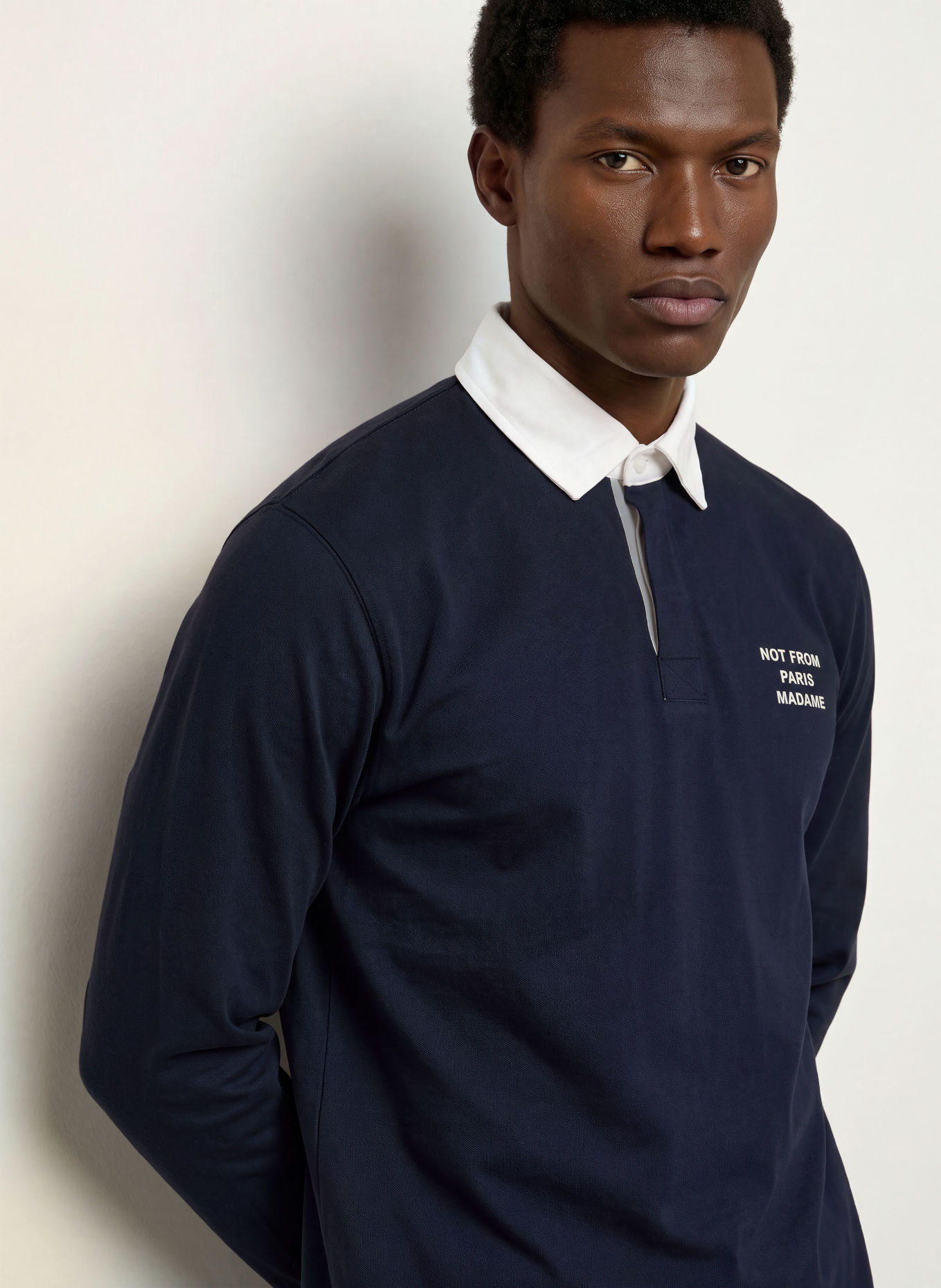 DRÔLE DE MONSIEUR Jersey-poloshirt: DONKERBLAUW / WIT