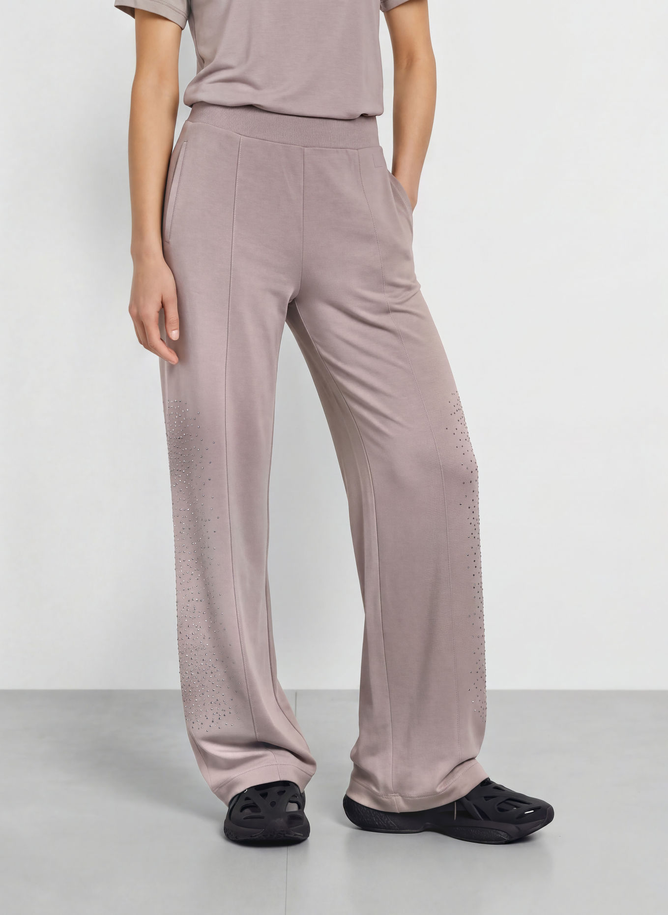 EA7 EMPORIO ARMANI Sweatpants met sierstenen: TAUPE