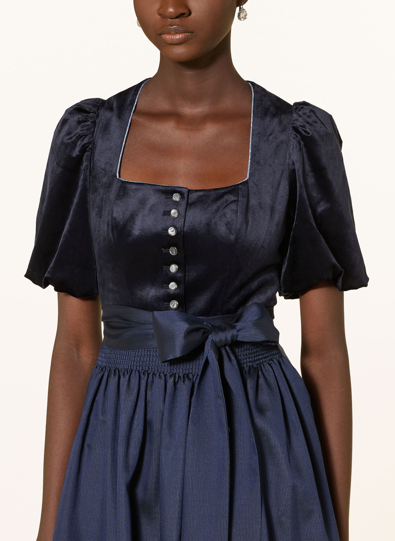 KRÜGER Dirndl SIVANNA: DUNKELBLAU