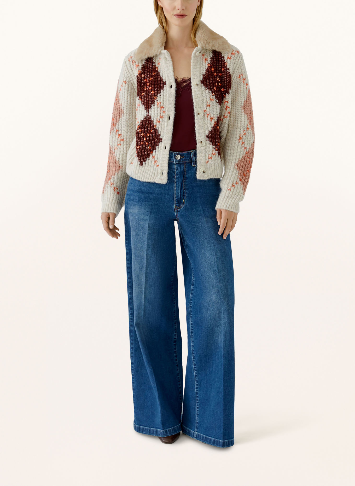 Oui Cardigan with a detachable faux fur collar: CREAM / DUSKY PINK / DARK RED