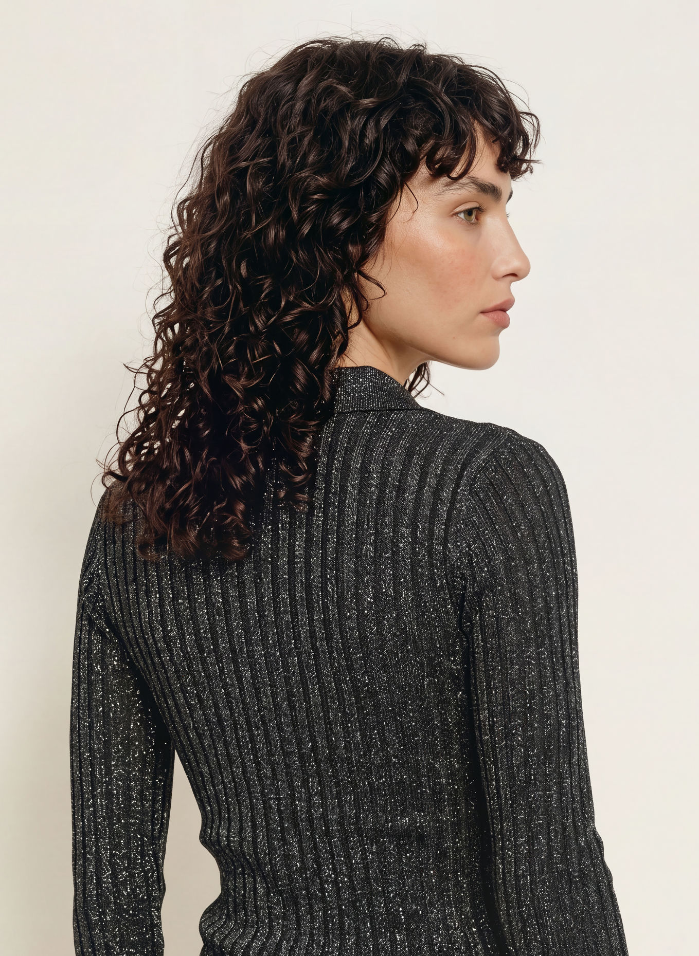 ESSENTIEL ANTWERP KARAN Knit polo shirt with Lace Yarn: BLACK / SILVER