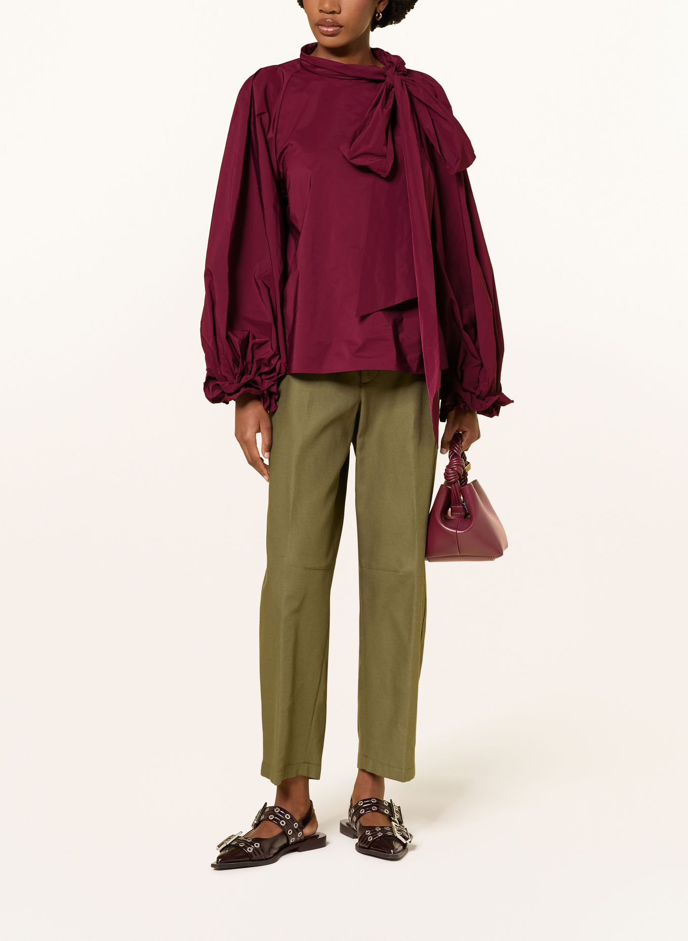 ESSENTIEL ANTWERP Blouse à lavallière KEILY: ROUGE FONCÉ
