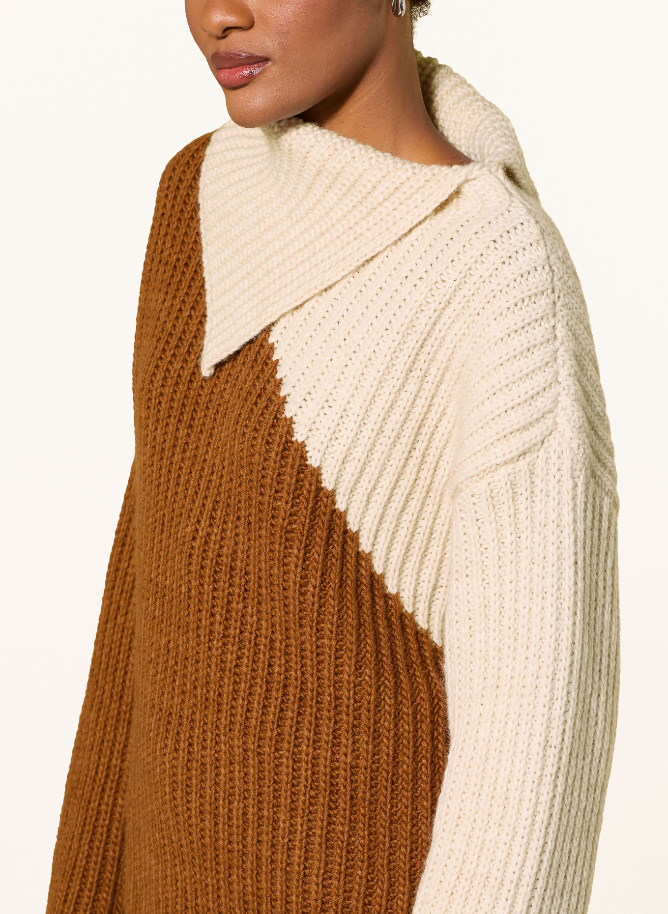 ESSENTIEL ANTWERP Pullover KOLORAMA: BRAUN / CREME