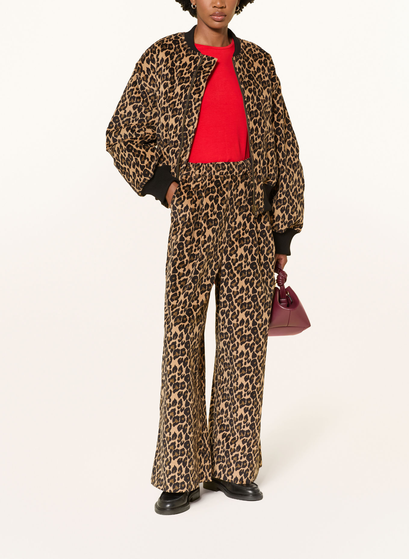 ESSENTIEL ANTWERP KELLY Cord Pants: K1CC Combo1 Camel Club