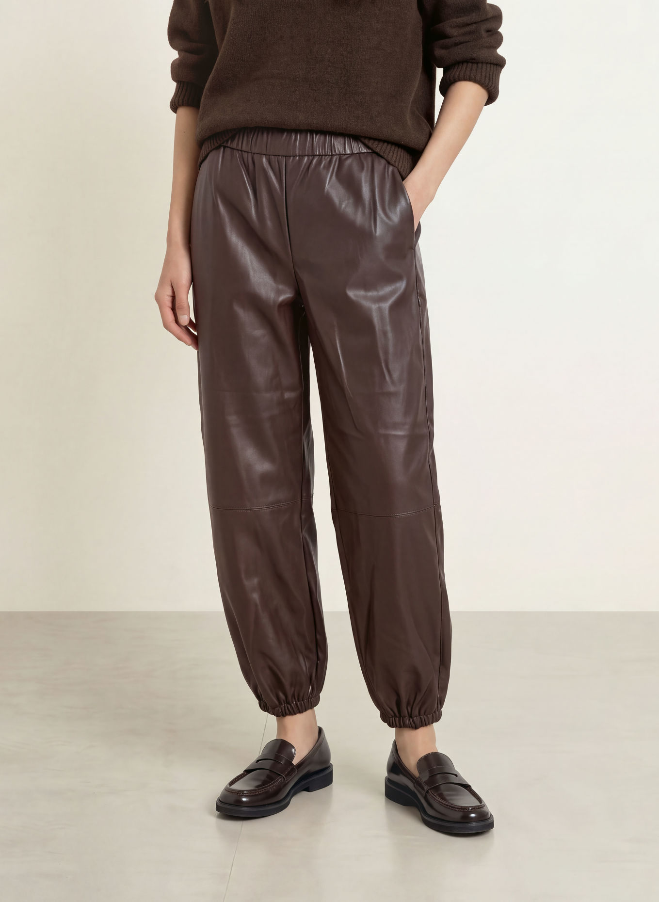 Buena Vista Pantalon 7/8 effet cuir: MARRON FONCÉ