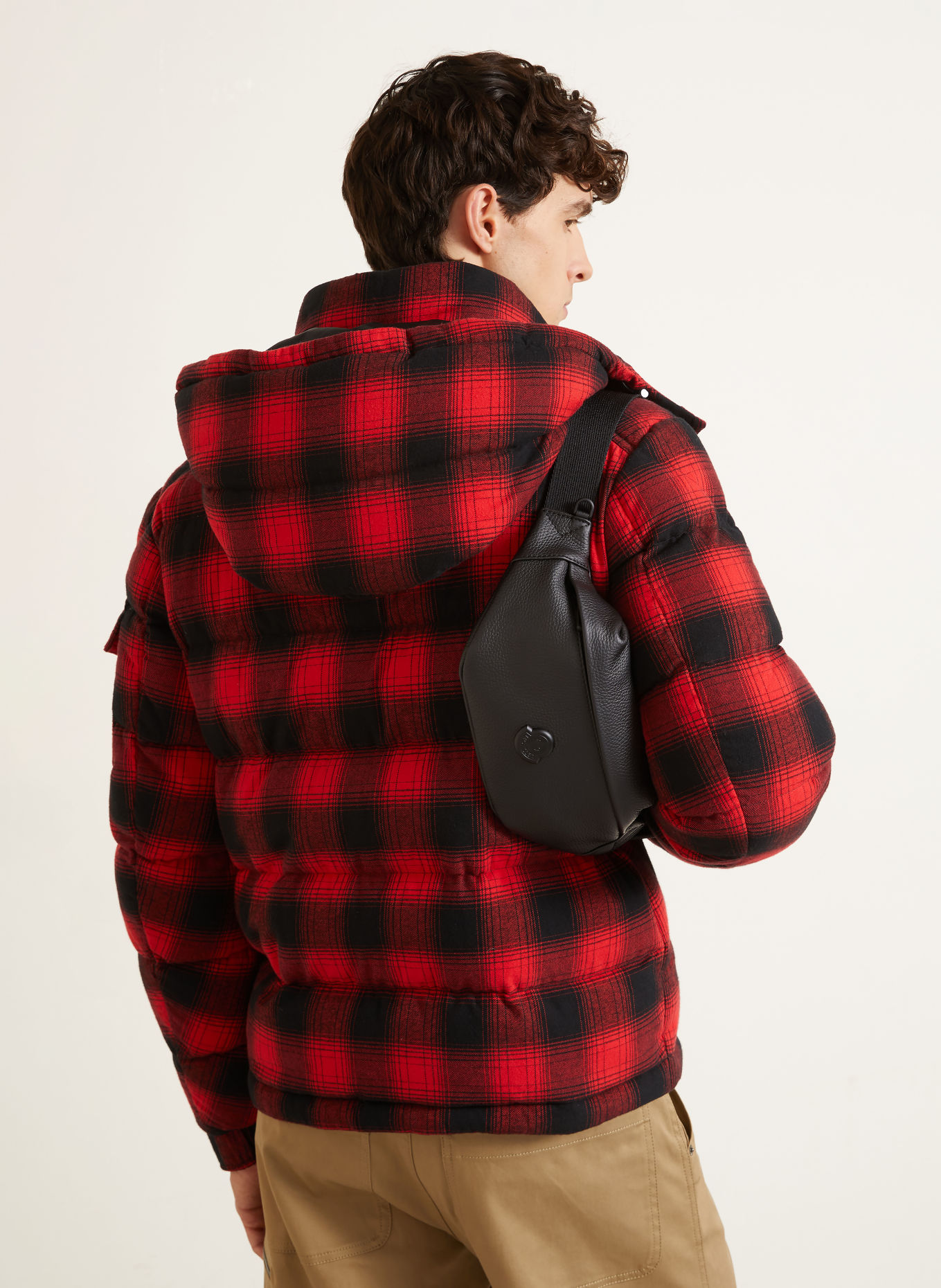 MONCLER Gürteltasche DURANCE SMALL: SCHWARZ