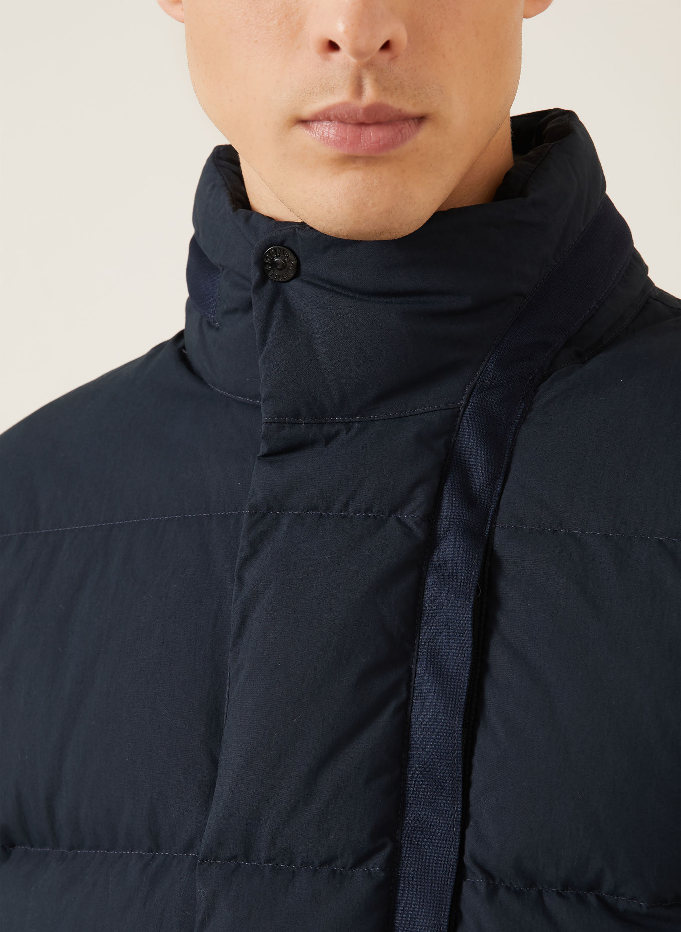 STONE ISLAND Péřové bundy: TMAVĚ MODRÁ