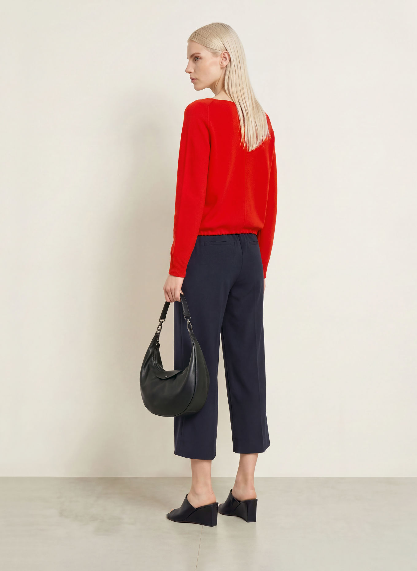 MILANO ITALY Cropped Sweater: RED