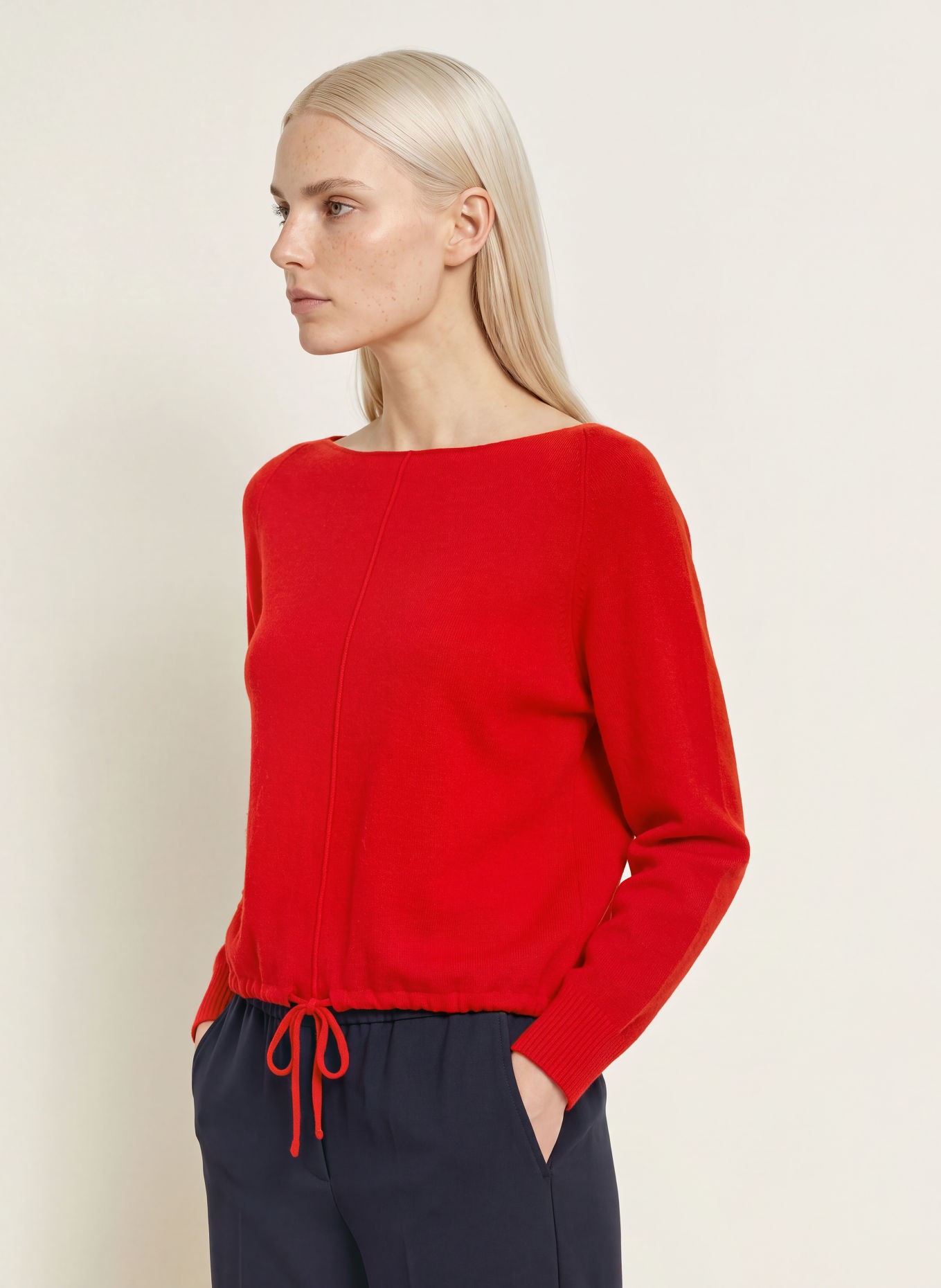 MILANO ITALY Cropped Sweater: RED
