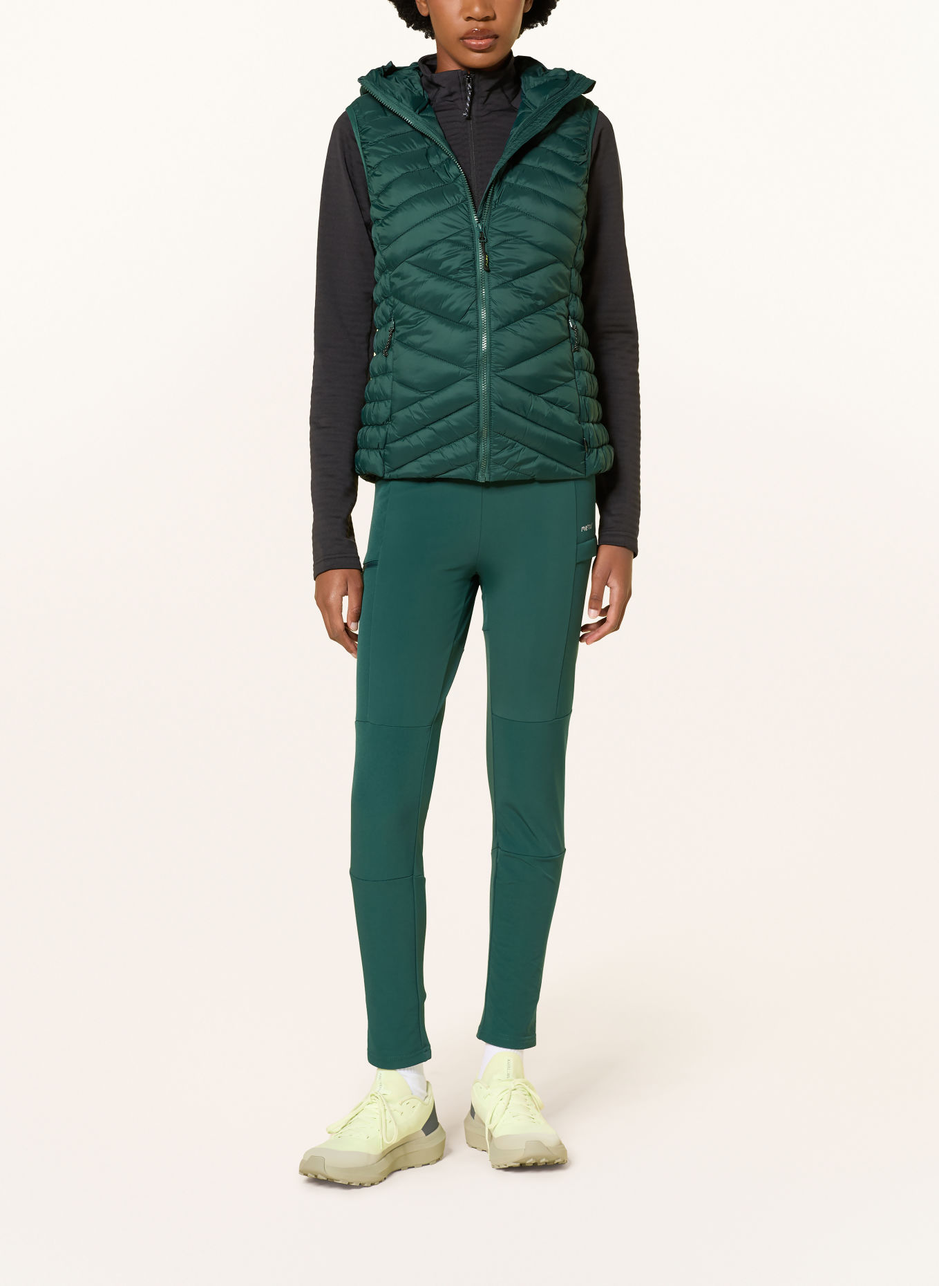 me°ru' Functionele bodywarmer RAKAIA 3.0: DONKERGROEN