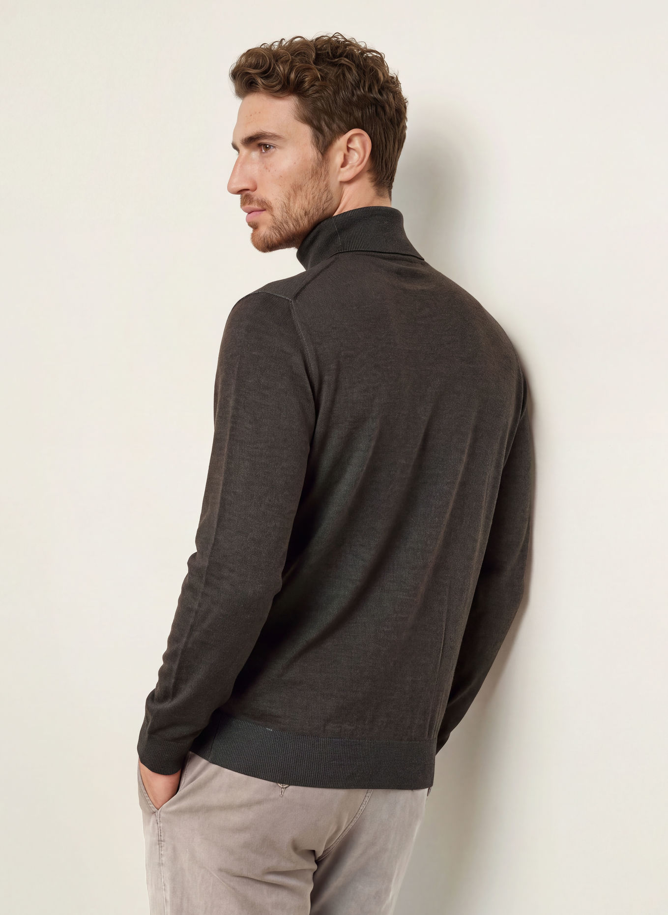 ETON Coltrui: MARRON FONCÉ