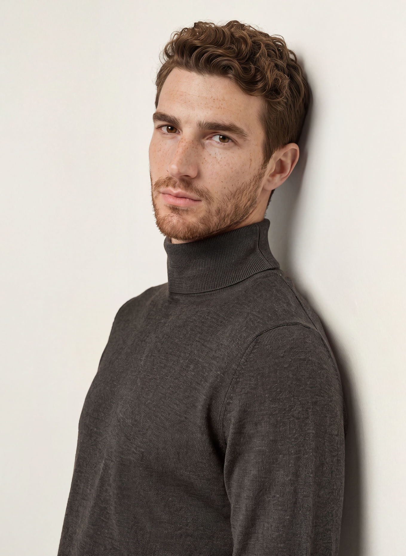 ETON Coltrui: MARRON FONCÉ