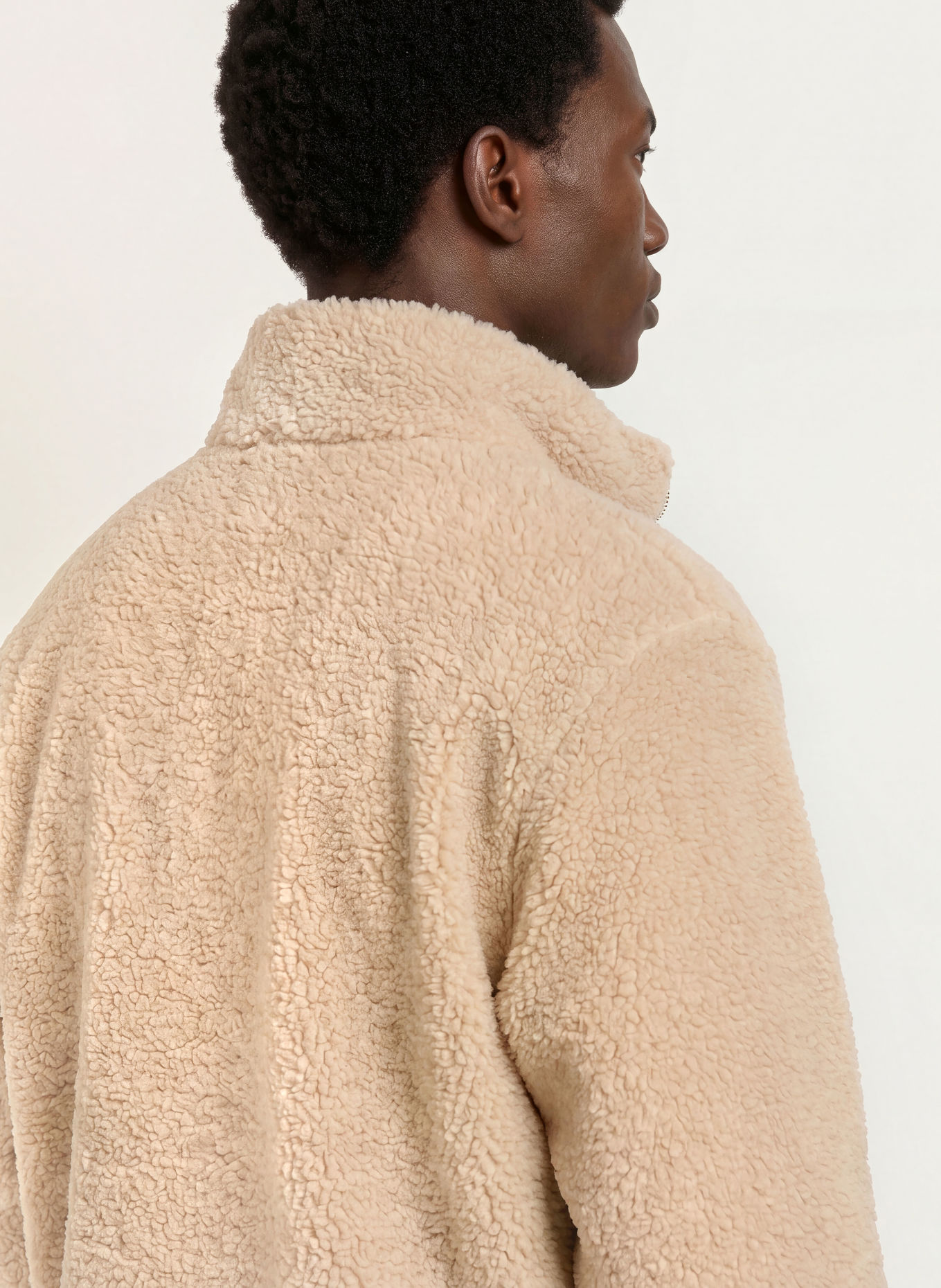 ARMEDANGELS Plush Jacket: BEIGE / BLACK