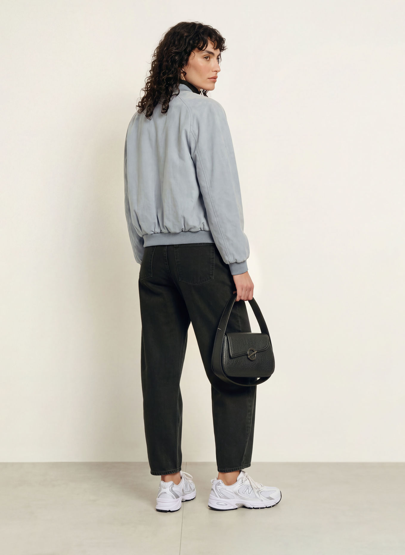 GOOD AMERICAN Barrel Jeans: flat tyre