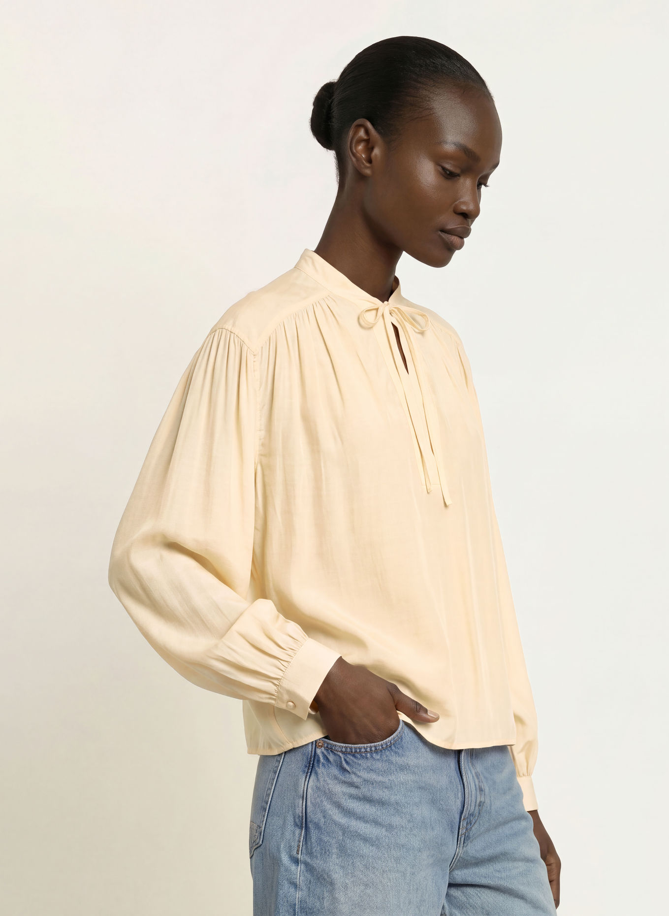 BOSS Blouseshirt BELLIS: LICHTGEEL