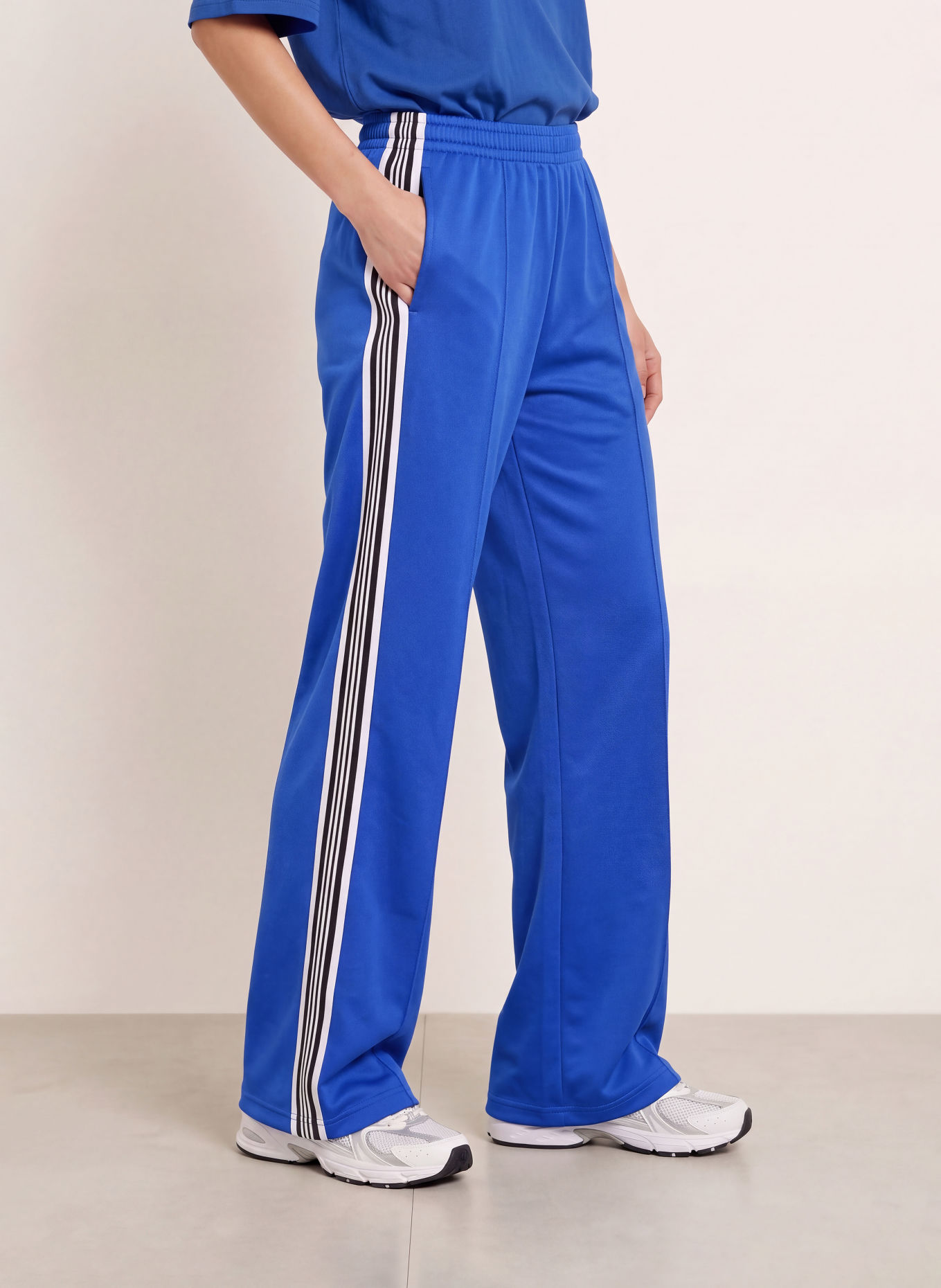 KARO KAUER Track pants: BLUE / WHITE / BLACK
