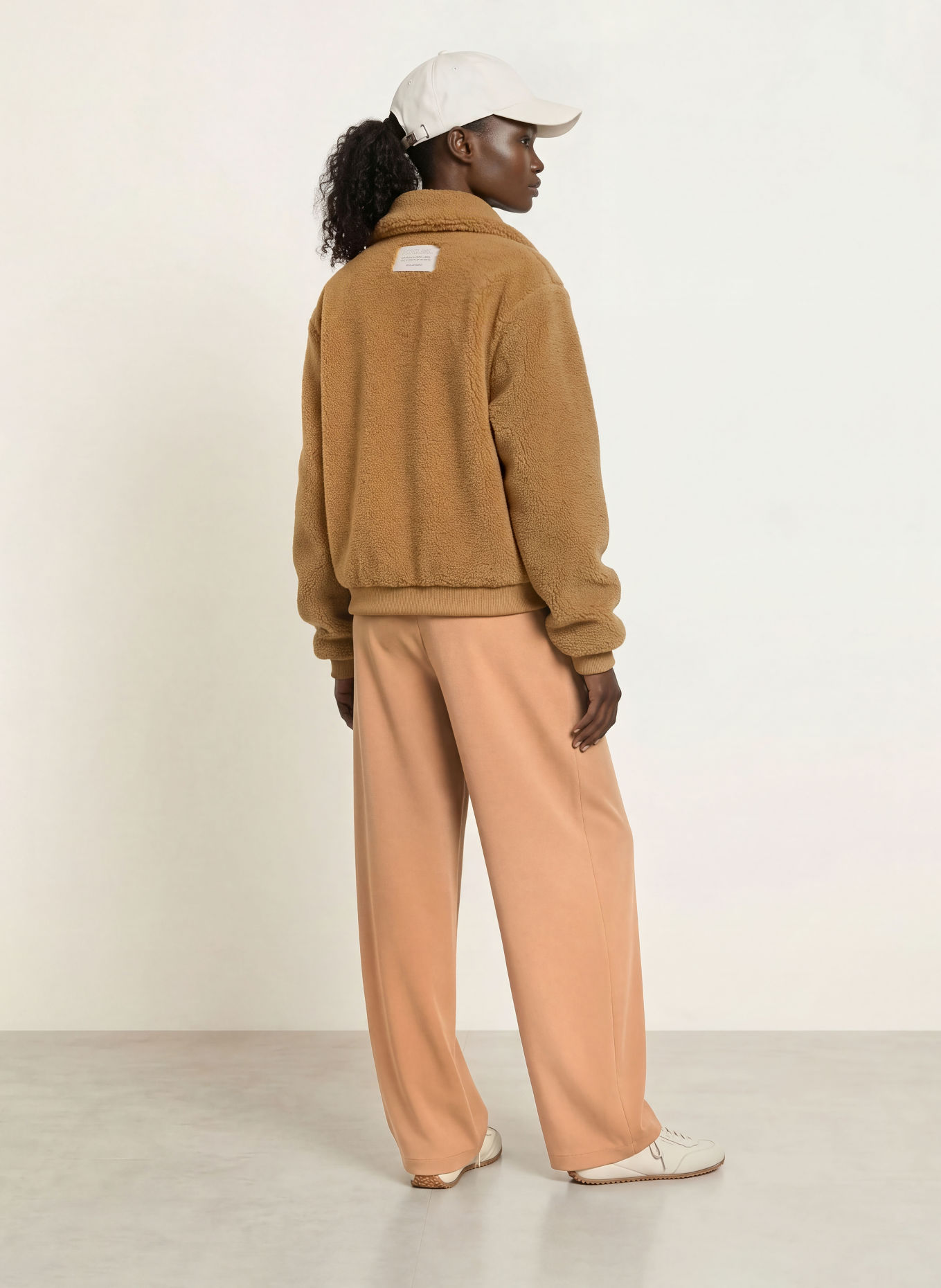 KARO KAUER Trousers: CAMEL