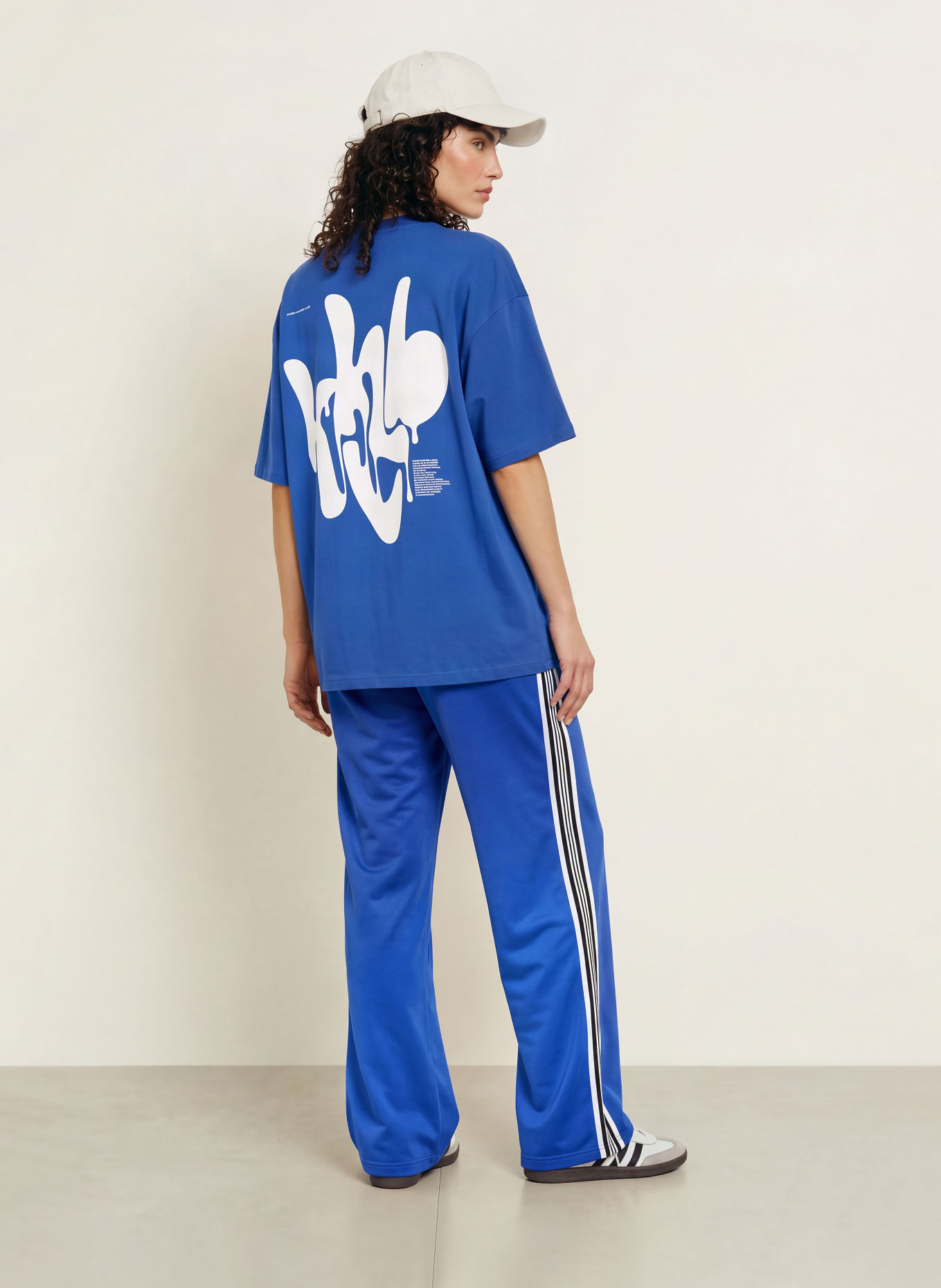 KARO KAUER T-shirt oversize: BLEU / BLANC