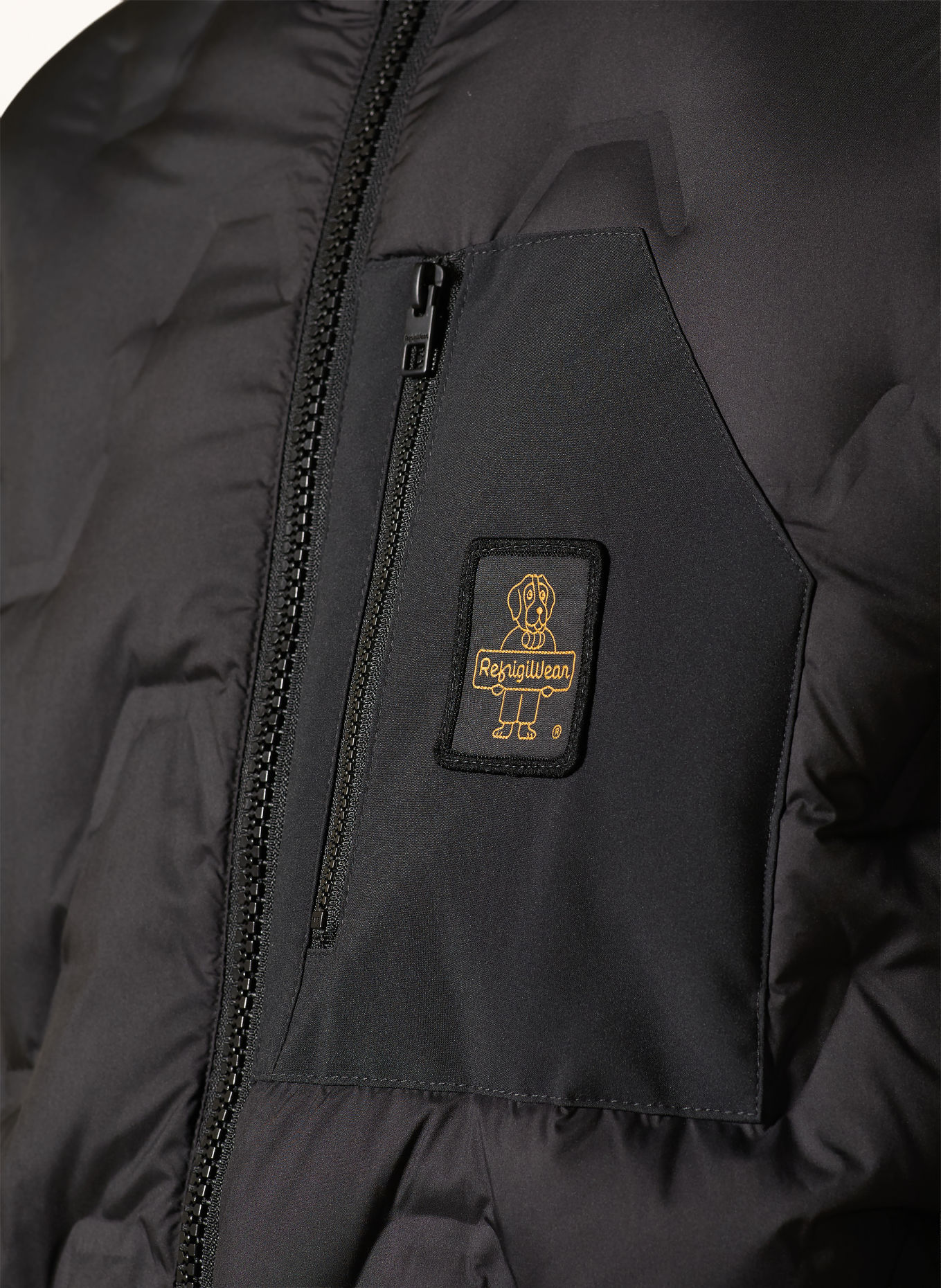 RefrigiWear Lightweight-Daunenjacke GRAPHITE: SCHWARZ