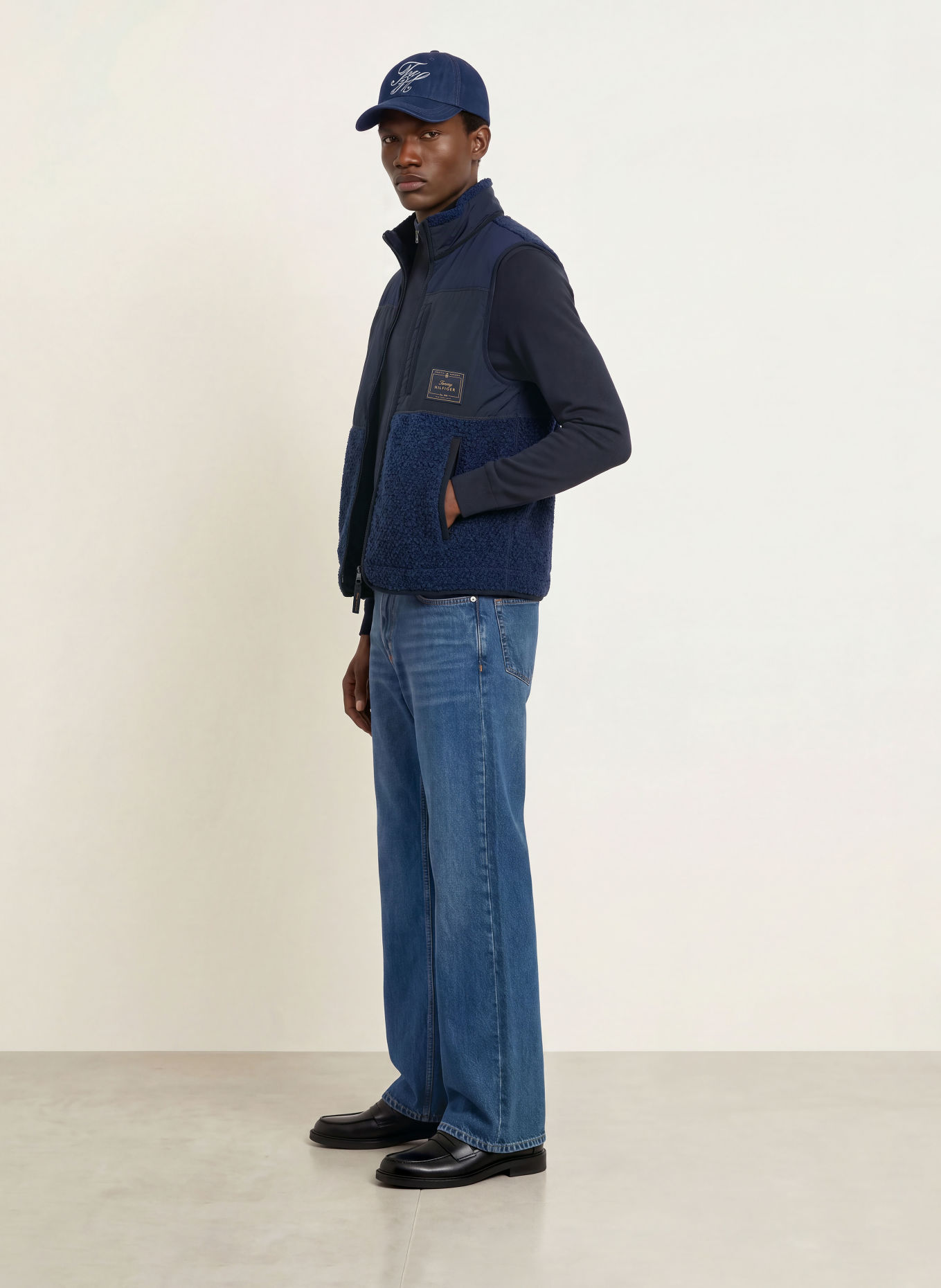 TOMMY HILFIGER Teddyfell-Weste: DUNKELBLAU
