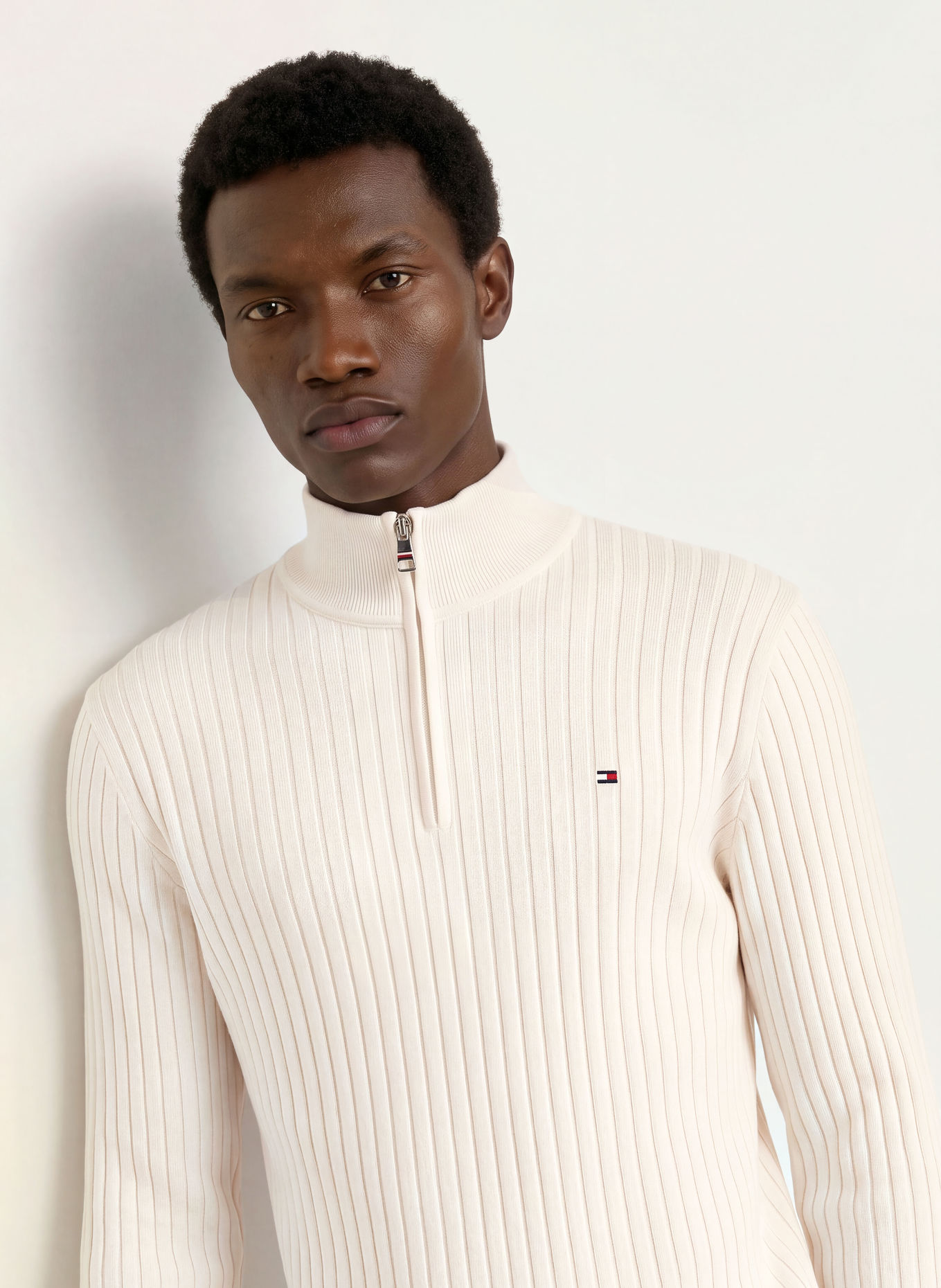 TOMMY HILFIGER Half-zip sweater: CREAM