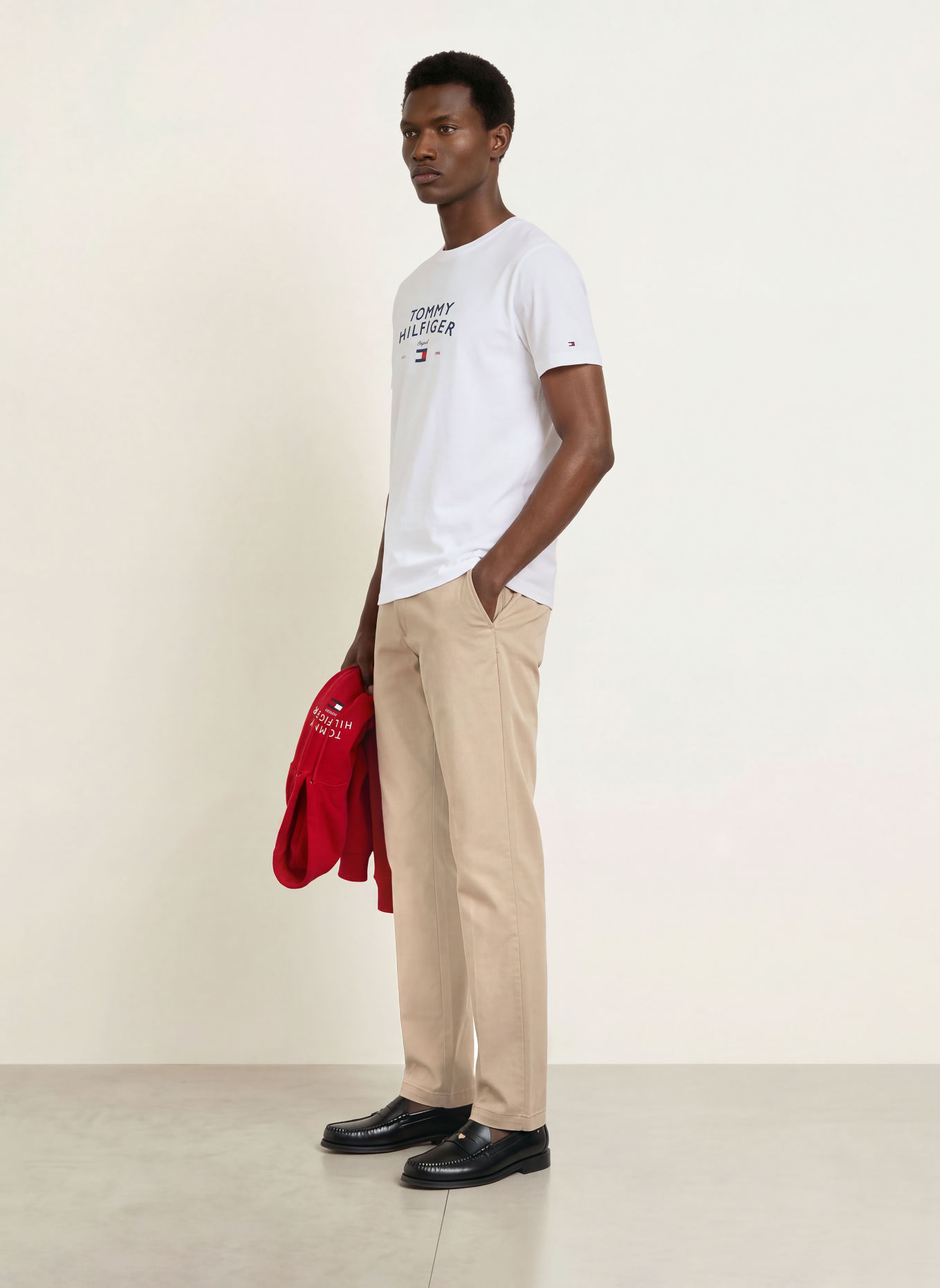 TOMMY HILFIGER T-shirt: WHITE