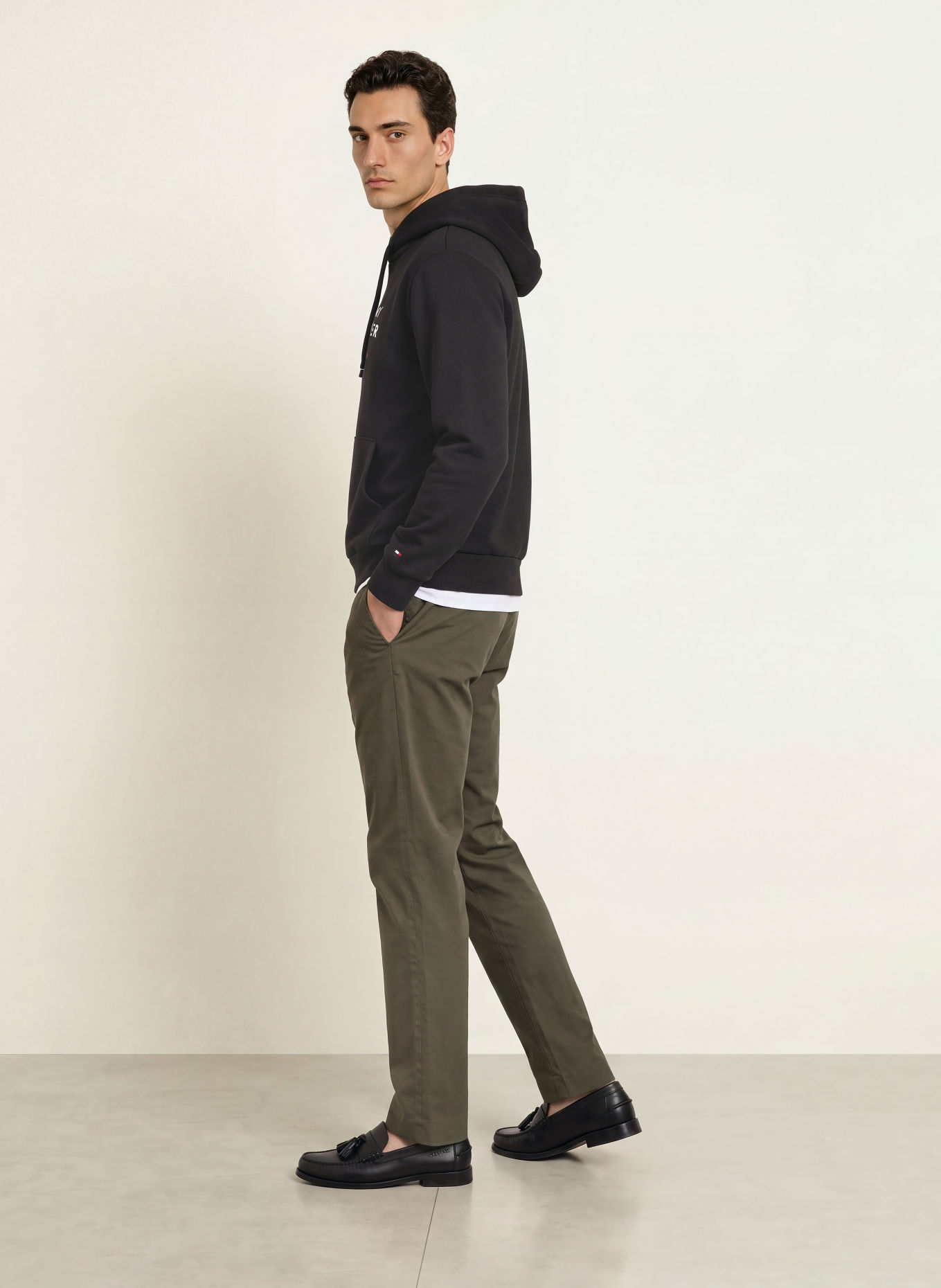 TOMMY HILFIGER Hoodie: ZWART / ROOD / WIT