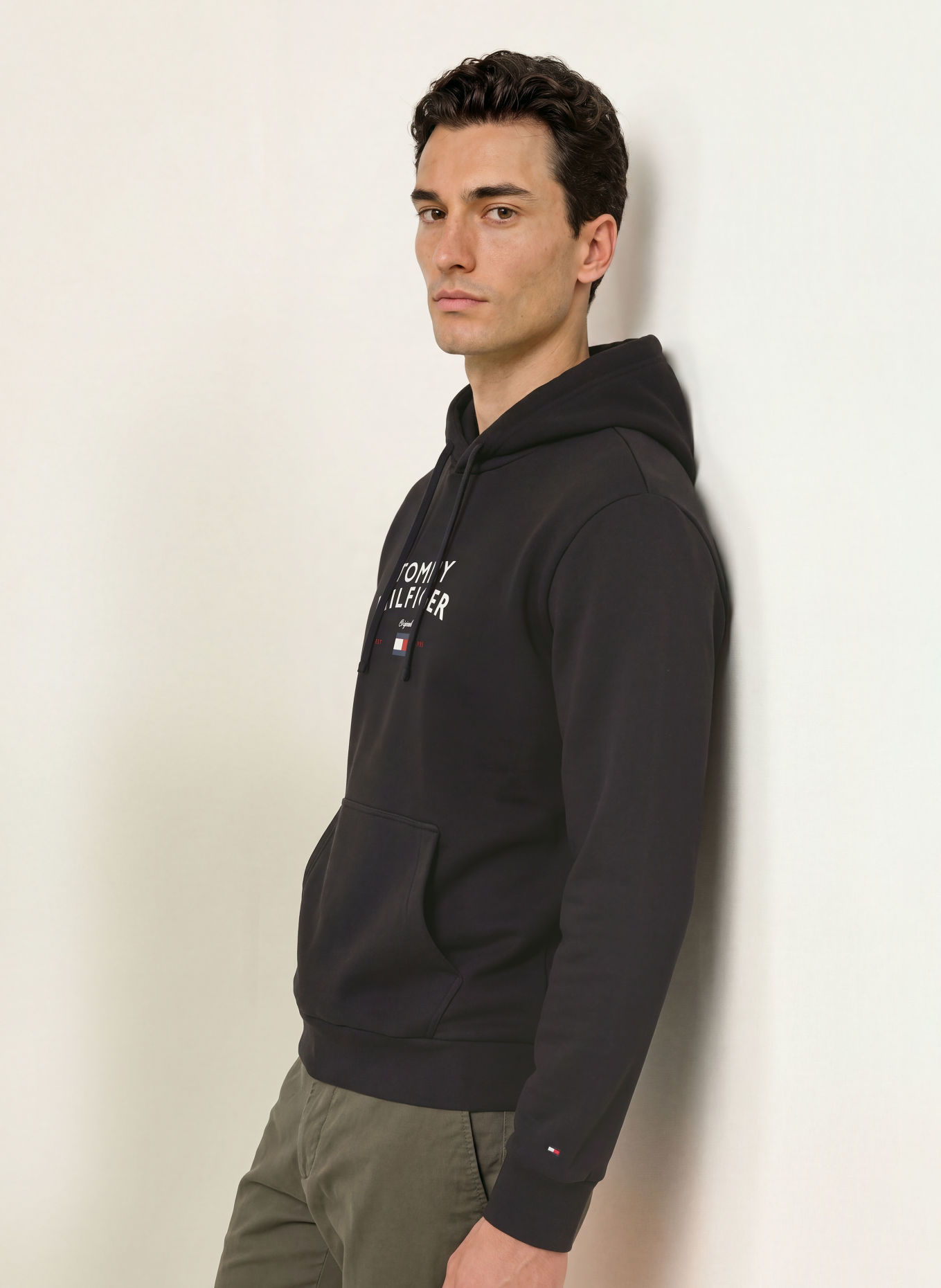 TOMMY HILFIGER Hoodie: ZWART / ROOD / WIT