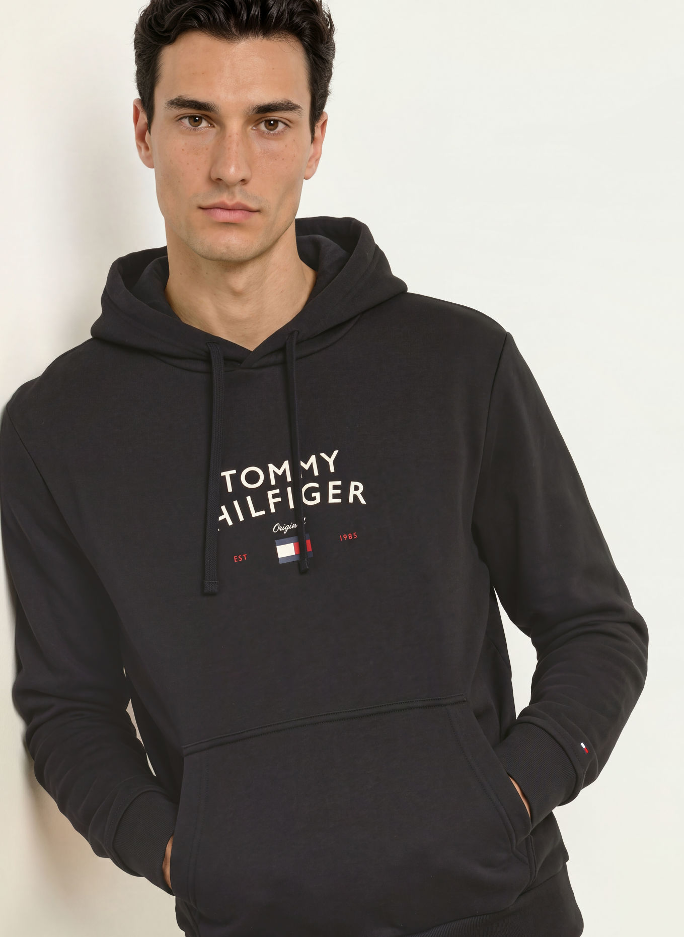 TOMMY HILFIGER Hoodie: ZWART / ROOD / WIT