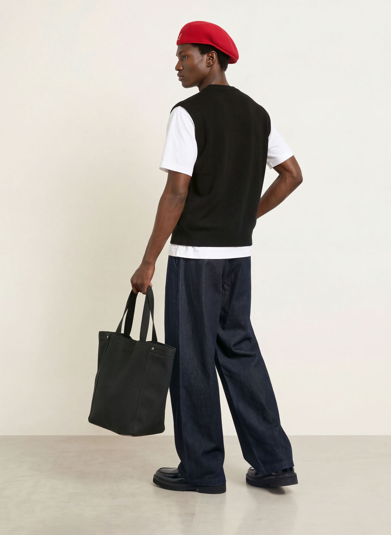 NN.07 JESPER Sweater vest: BLACK