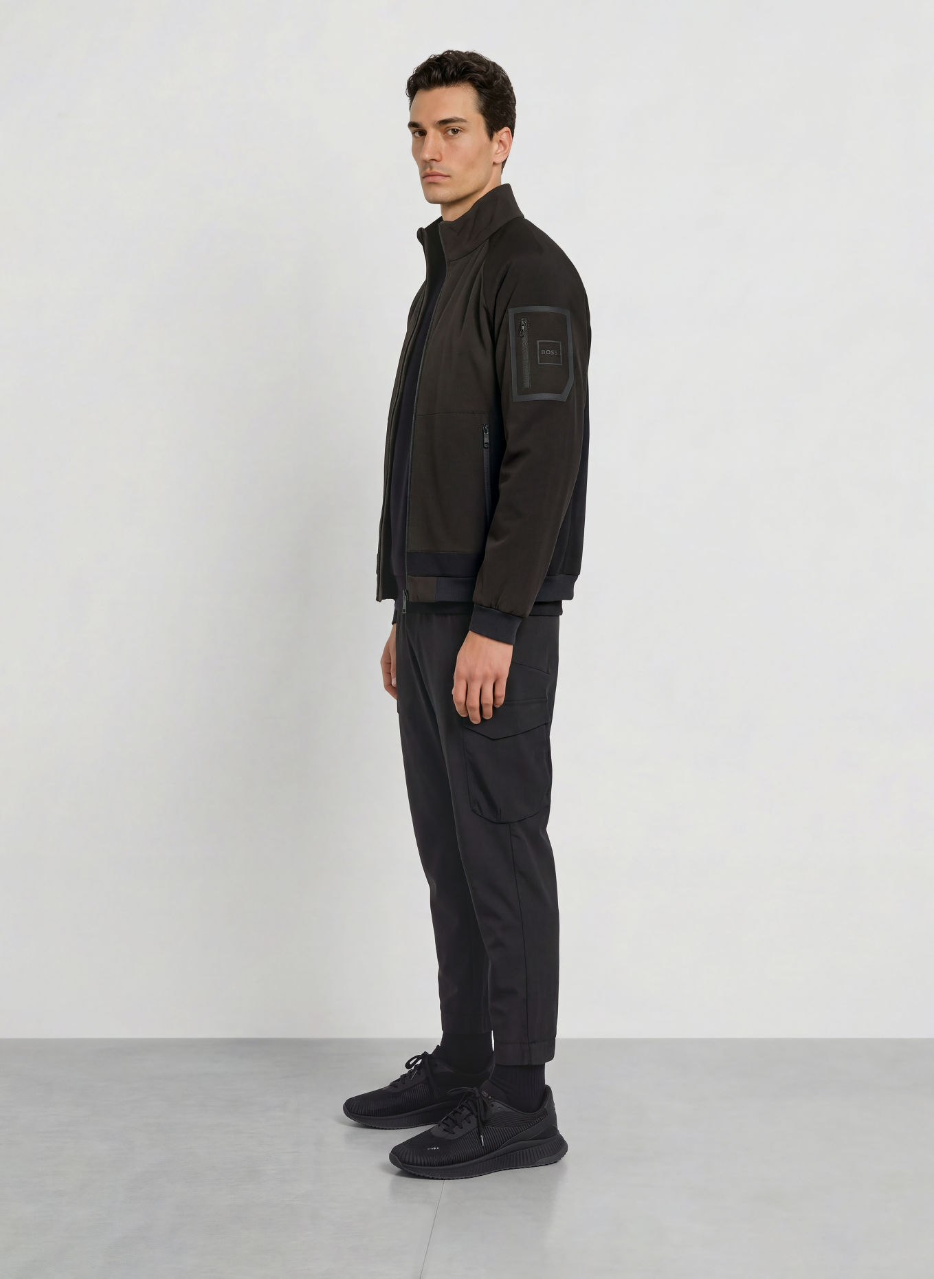 BOSS Bunda CORD FLEECE z kombinace materiálů: ČERNÁ