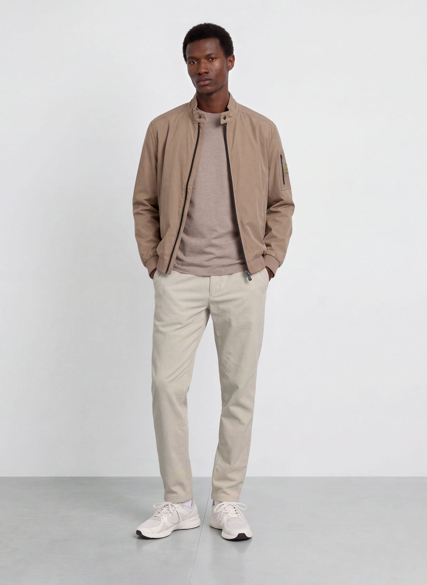 BOSS Cordchino COMMUTER Tapered Fit: BEIGE