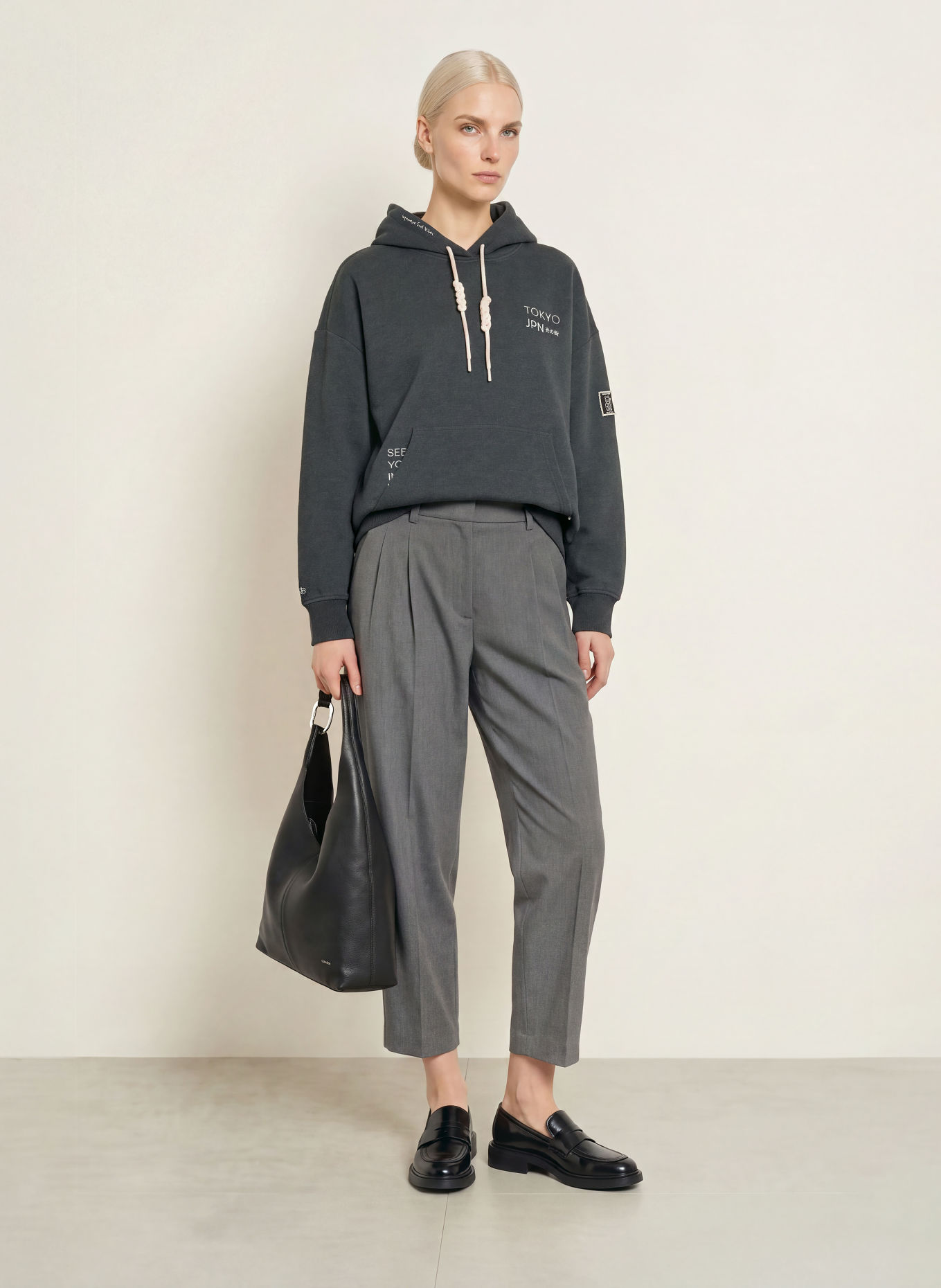Smith & Soul Oversized hoodie: DONKERGRIJS / CRÈME