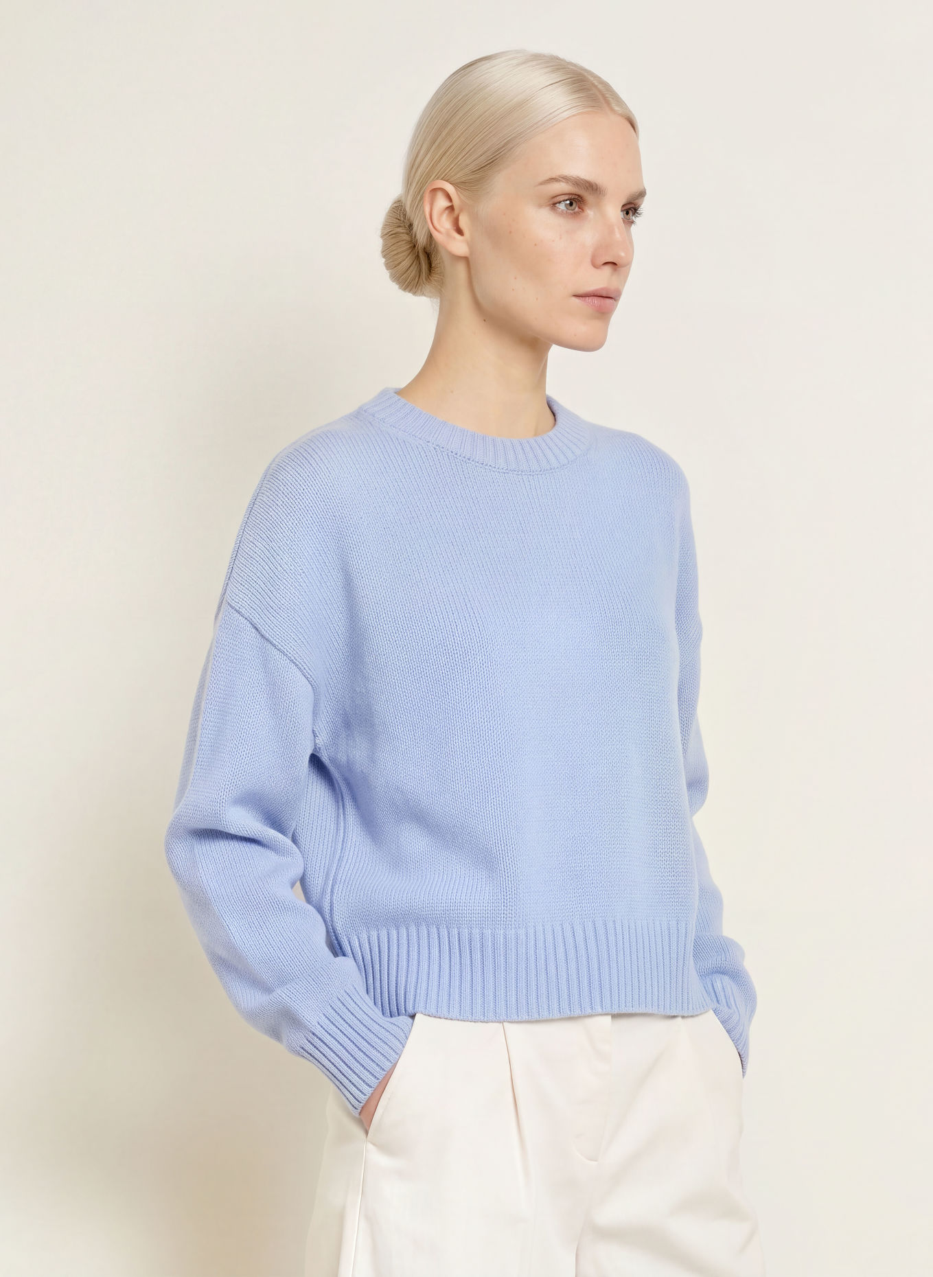 Smith & Soul Sweater: LIGHT BLUE