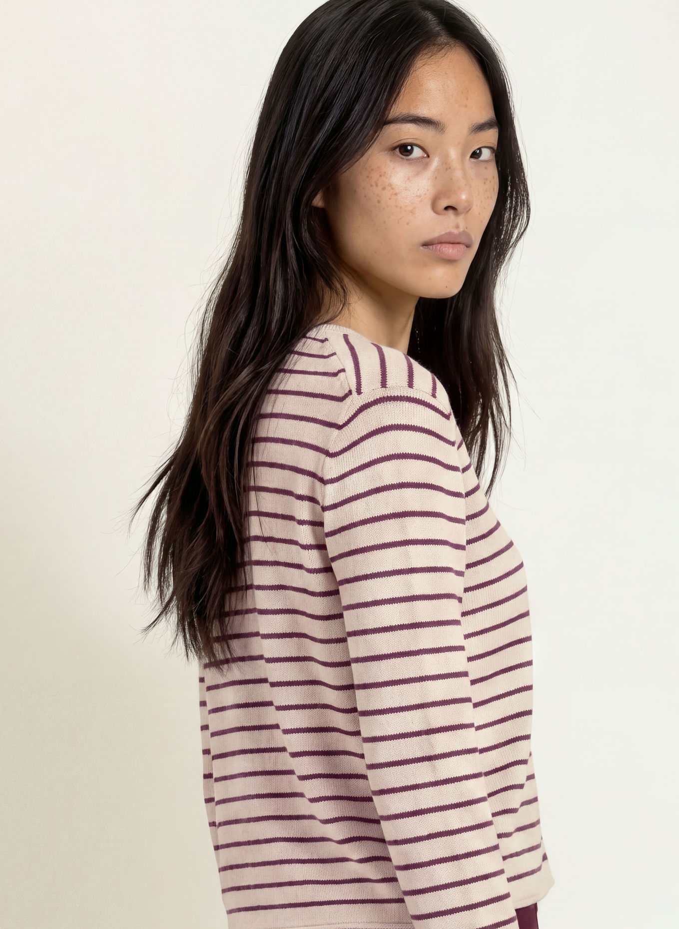 Smith & Soul Cardigan: CREAM / DARK RED