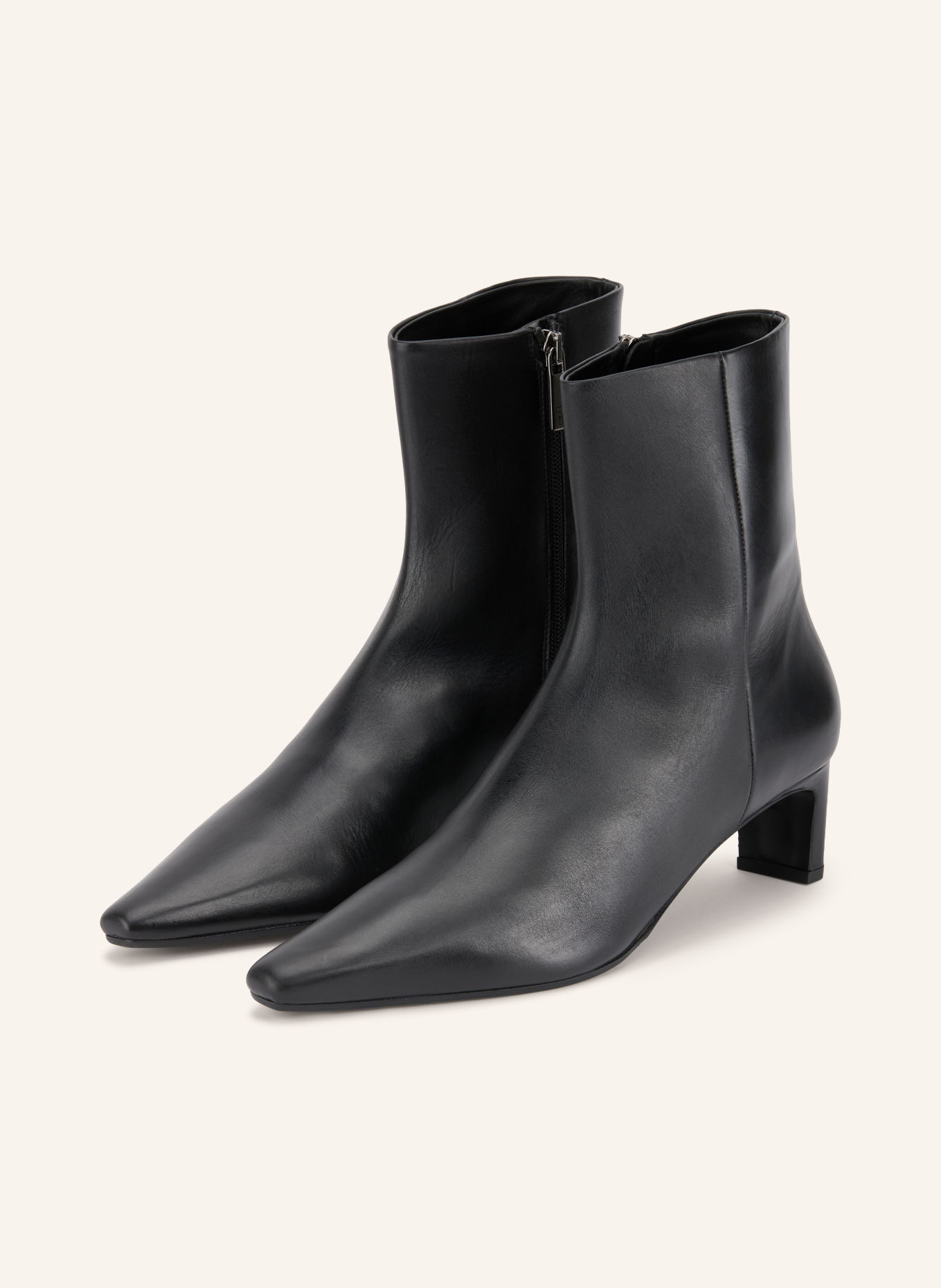 THEA MIKA Stiefeletten VESNA: SCHWARZ