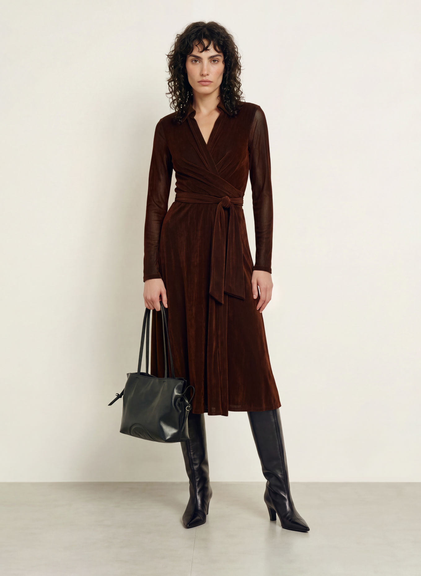 DIANE VON FURSTENBERG Rochie cu decupaje PHOENIX din plasă: MARO ÎNCHIS