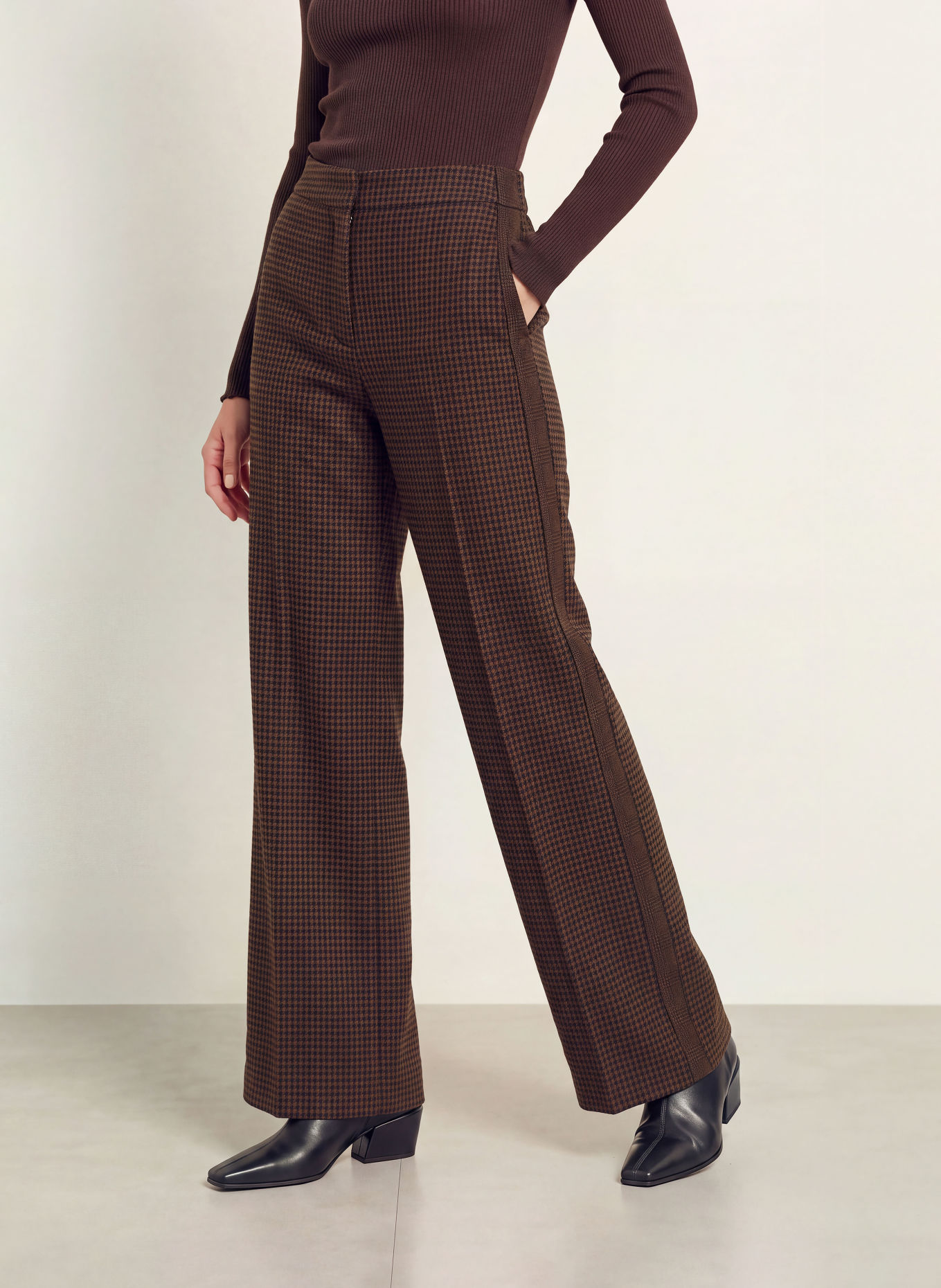DIANE VON FURSTENBERG Marlenehose ALEXANDER mit Galonstreifen: DUNKELBRAUN / SCHWARZ