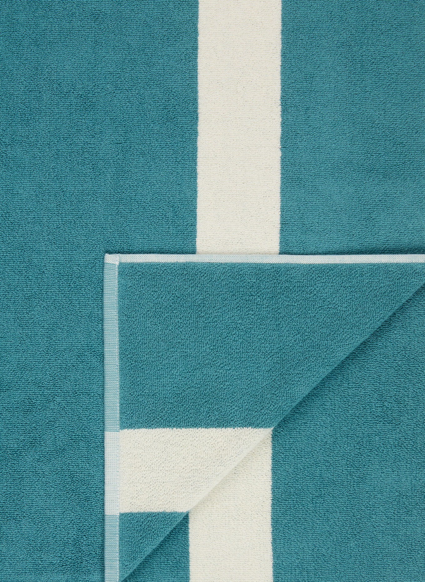 HAY Bath towel: GREEN / WHITE